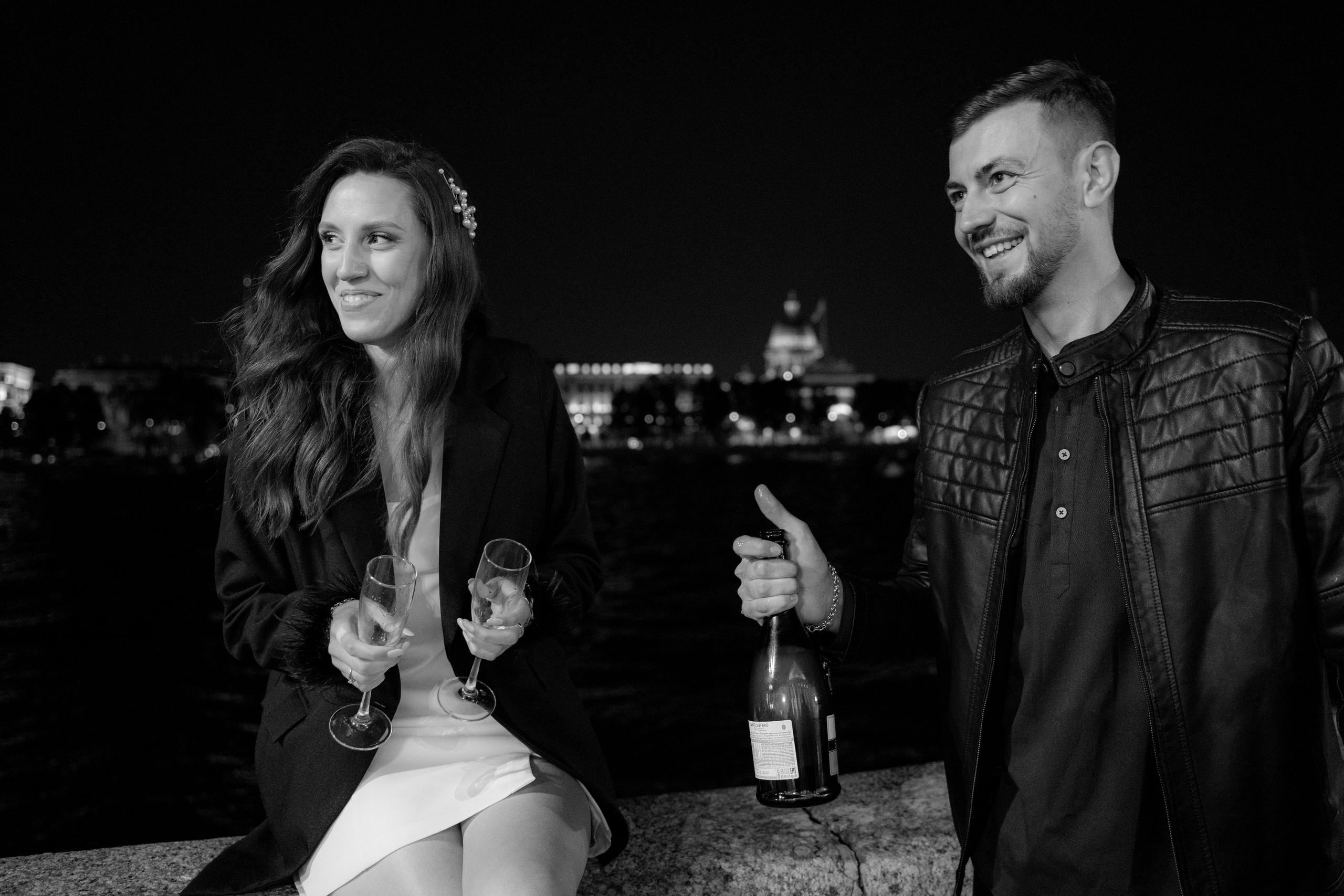 Love story «Night Petersburg». Свадебные фотограф и видеограф Наталья и Анатолий Новиковы СПб