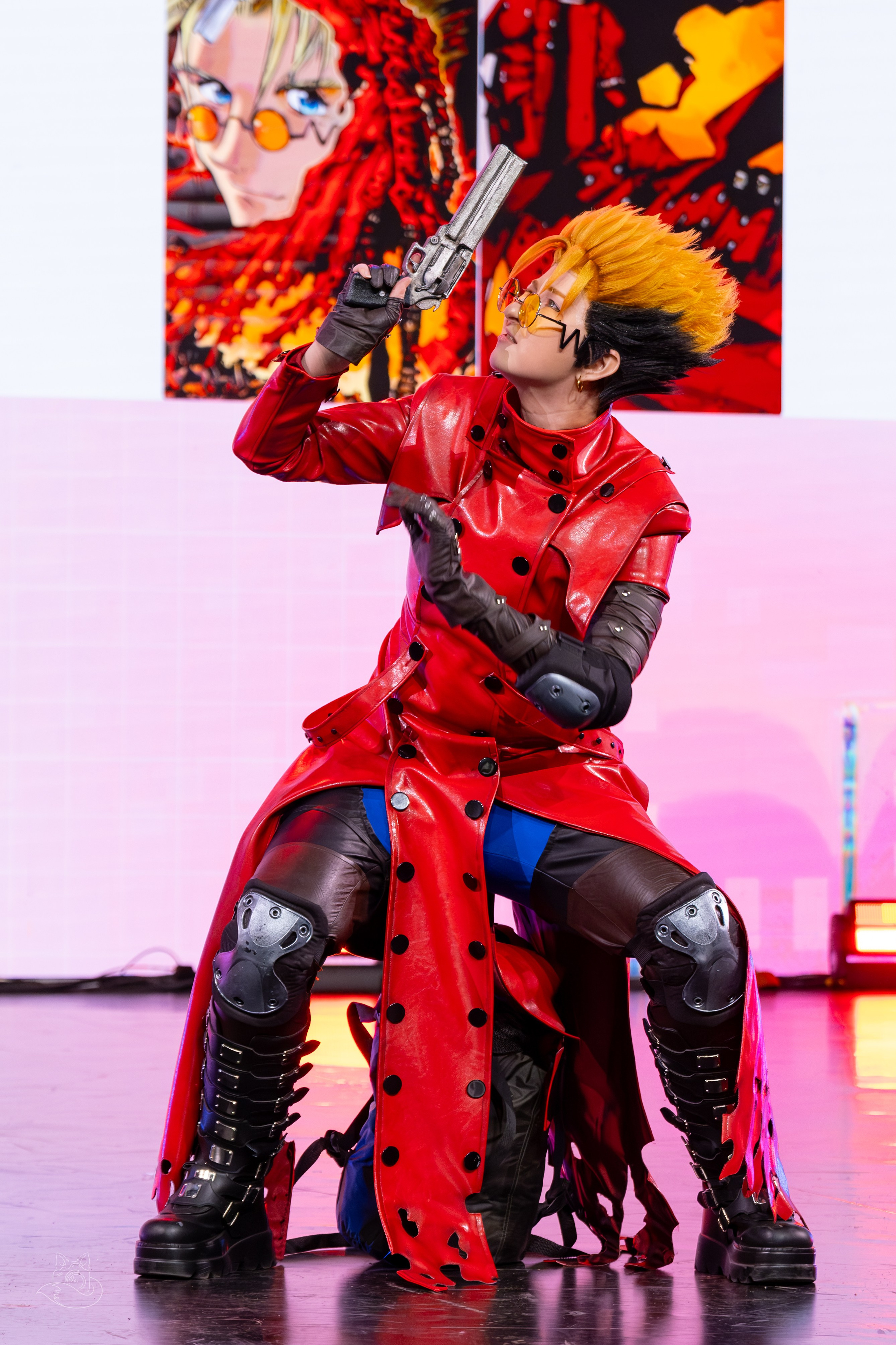 Сцена РЭД ЭКСПО 2024. Косплей фотограф