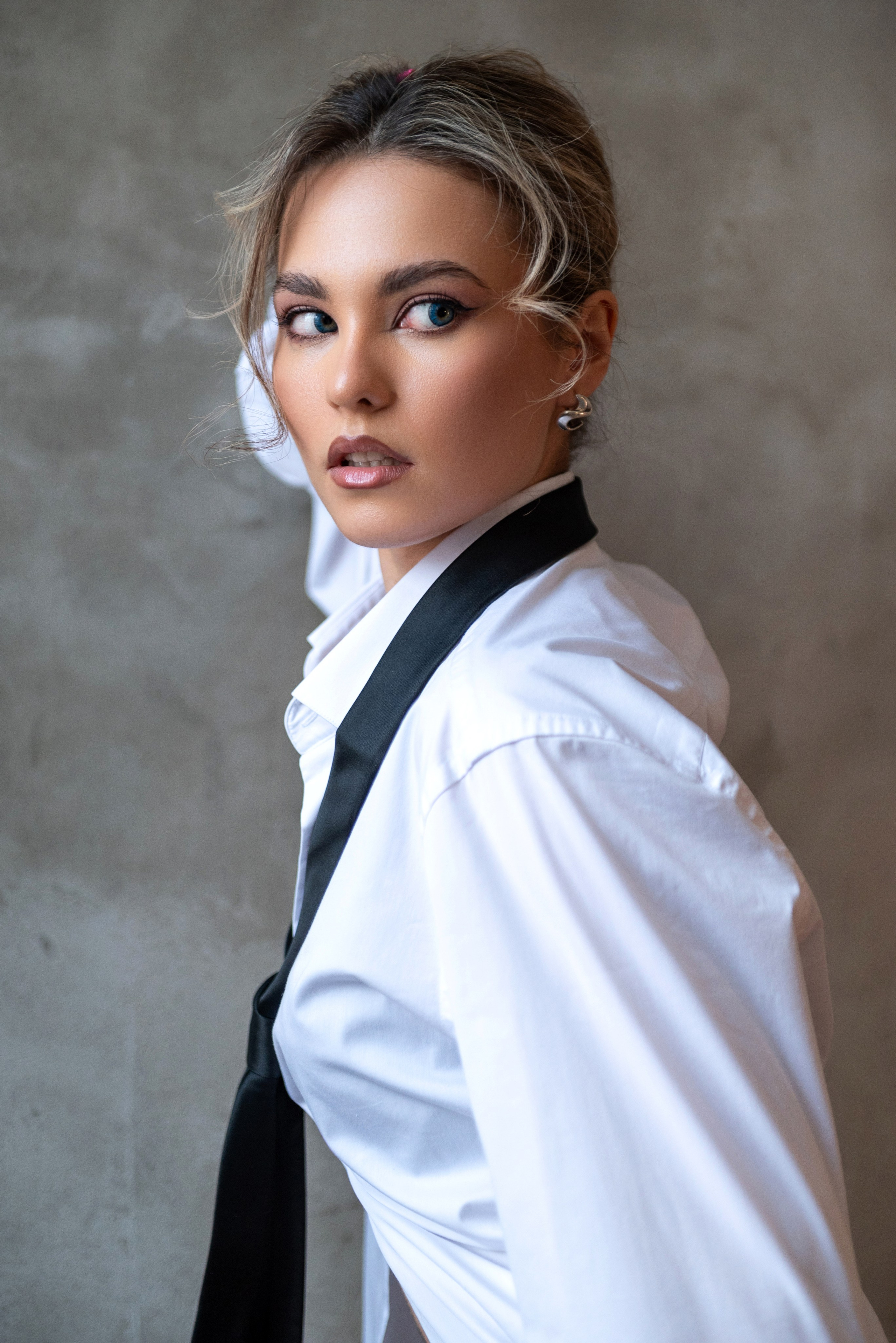 Женский Портрет. Главная