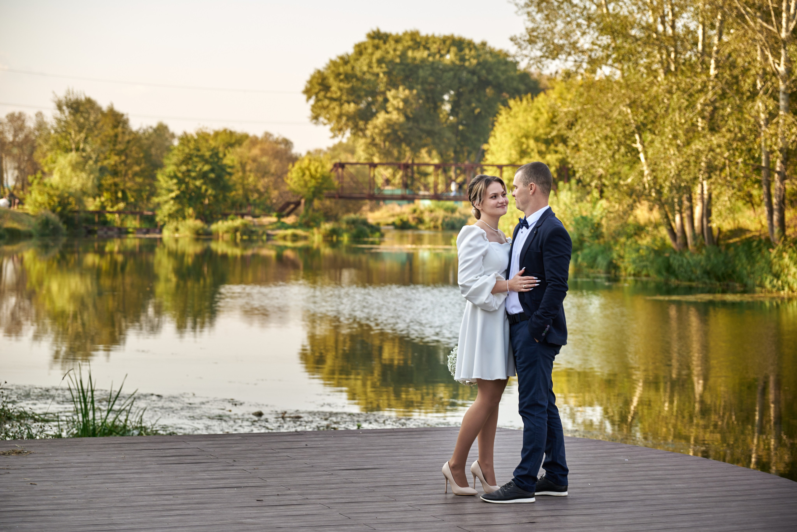 Фотограф Давыдов Алексей в Старом Осколе, фотосесия свадьбы. Профессиональный фотограф Старый Оскол, Губкин — свадьба, венчание, крещение, юбилей и день рождения