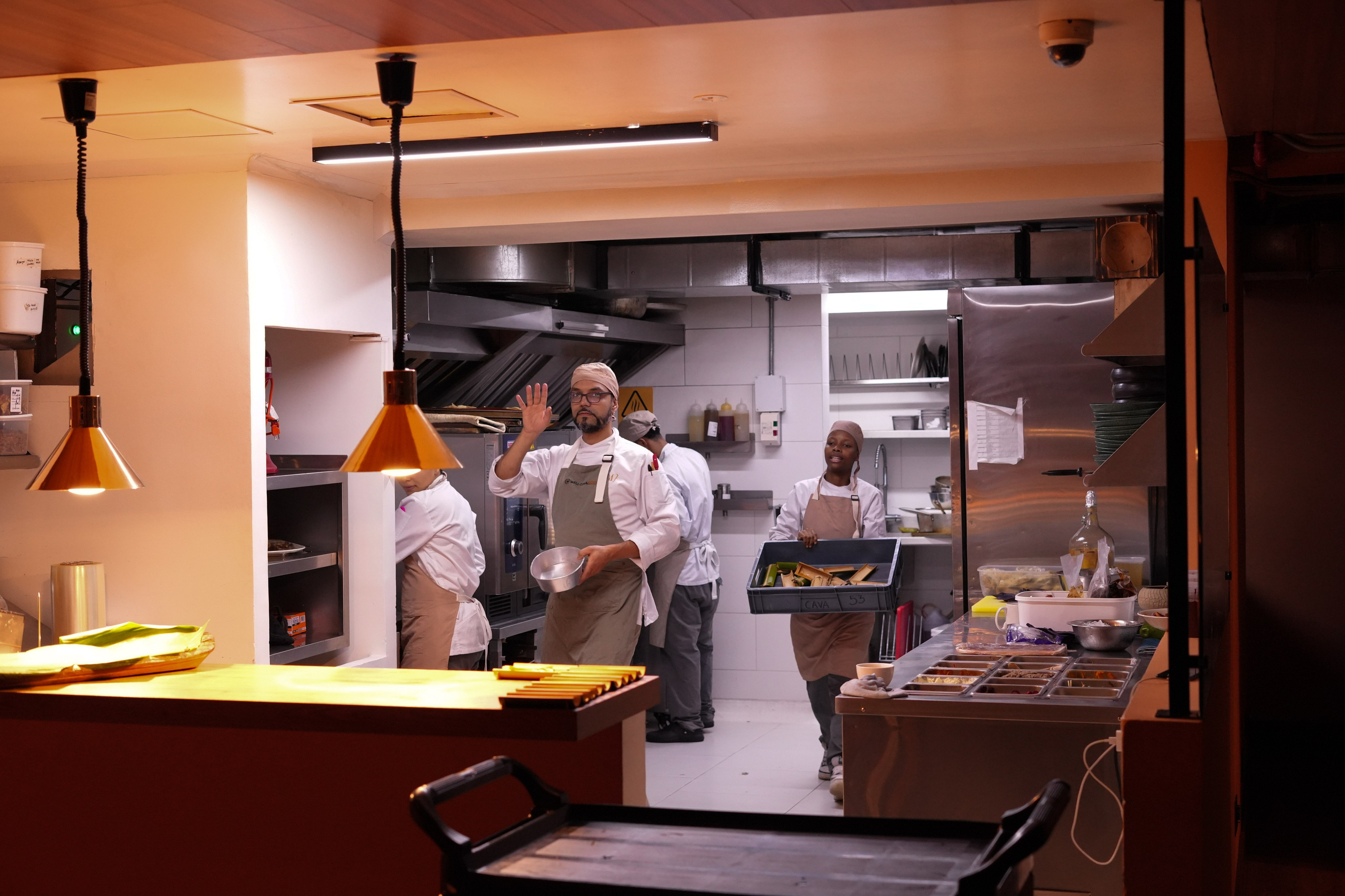 Olivia and Zack / 1 wedding day. Wedding Photographer in Barcelona and Medellin