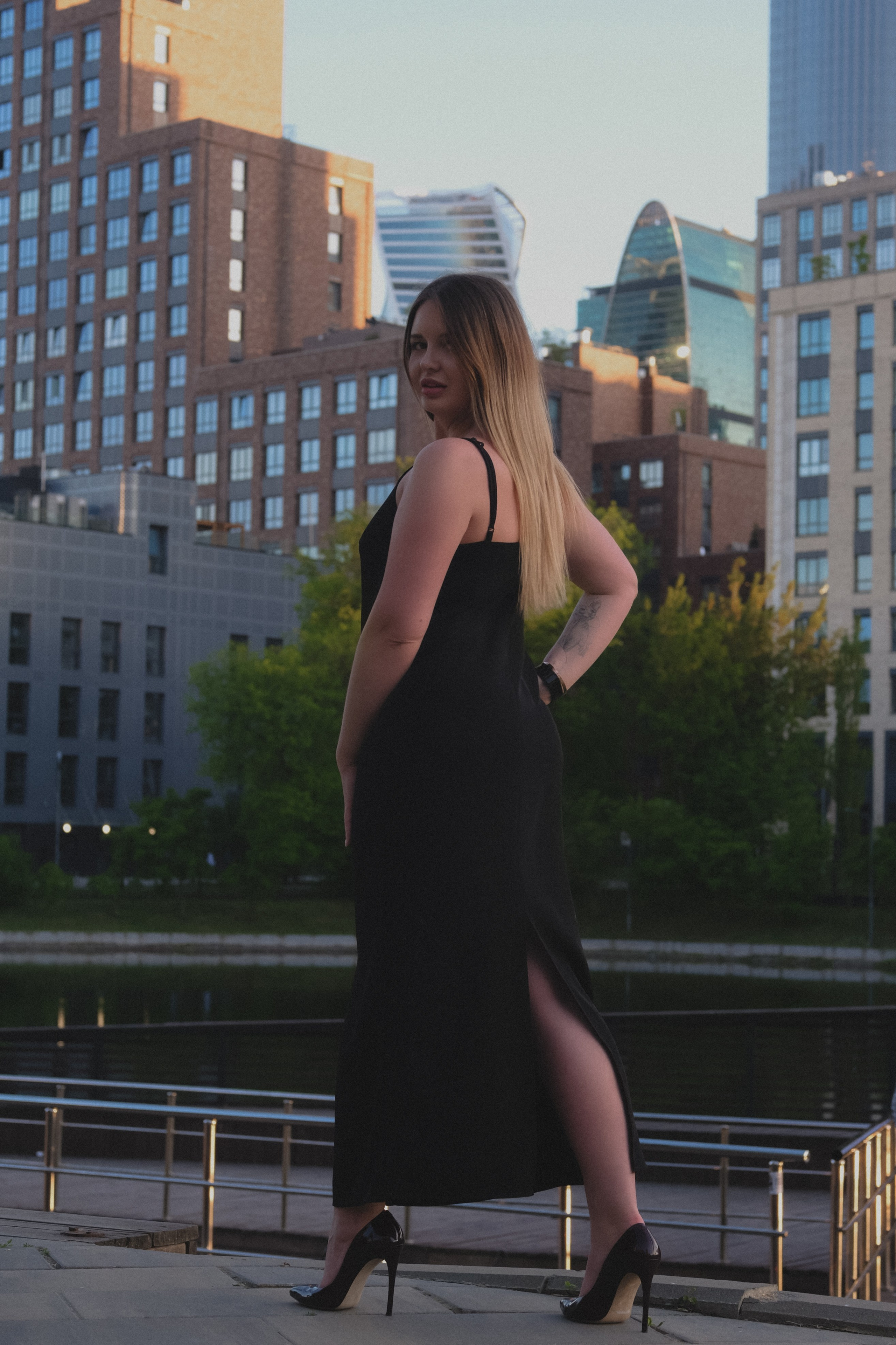 На фоне Сити. Фотограф и контентмейкер Света Лето | Москва, МО