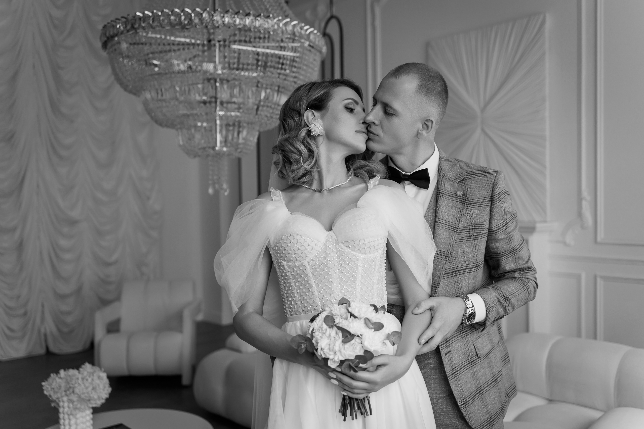 Яков и Валерия. Свадебный фотограф в Омске Яна Савина