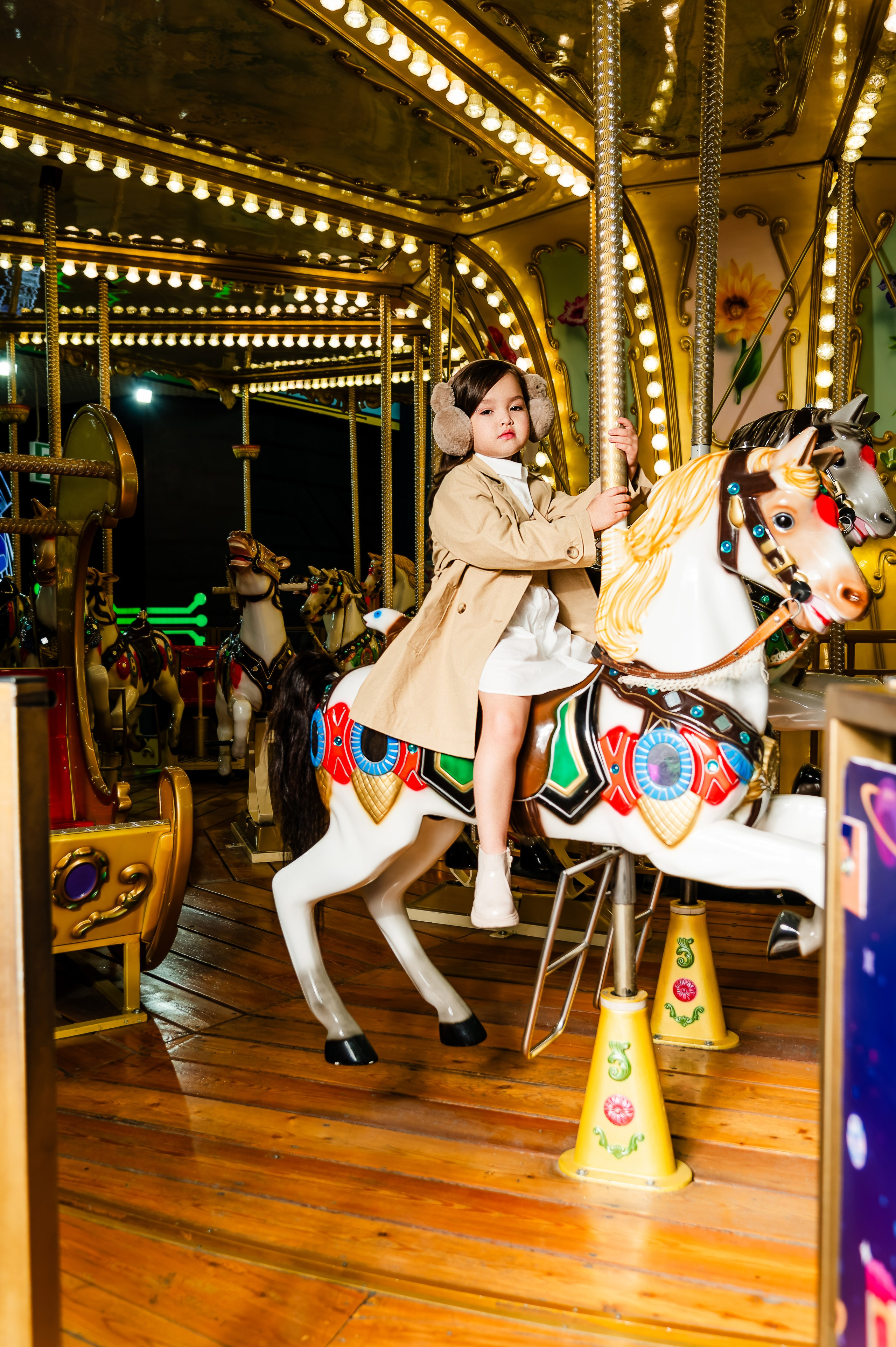 ТРЦ MEGA Silk Way. School Photographer In Astana Tabakova Natalya