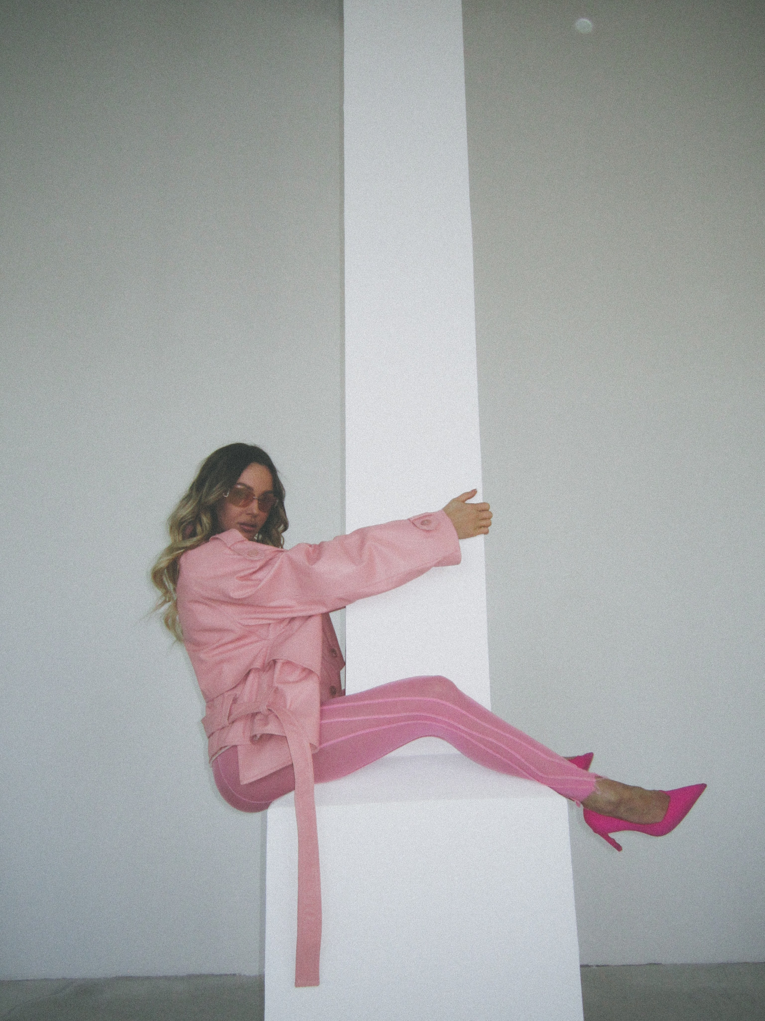 Monreve. Фотограф в Москве и Сургуте Алла Лесовая. Снимаю каталог для брендов и индивидуальные портреты для людей