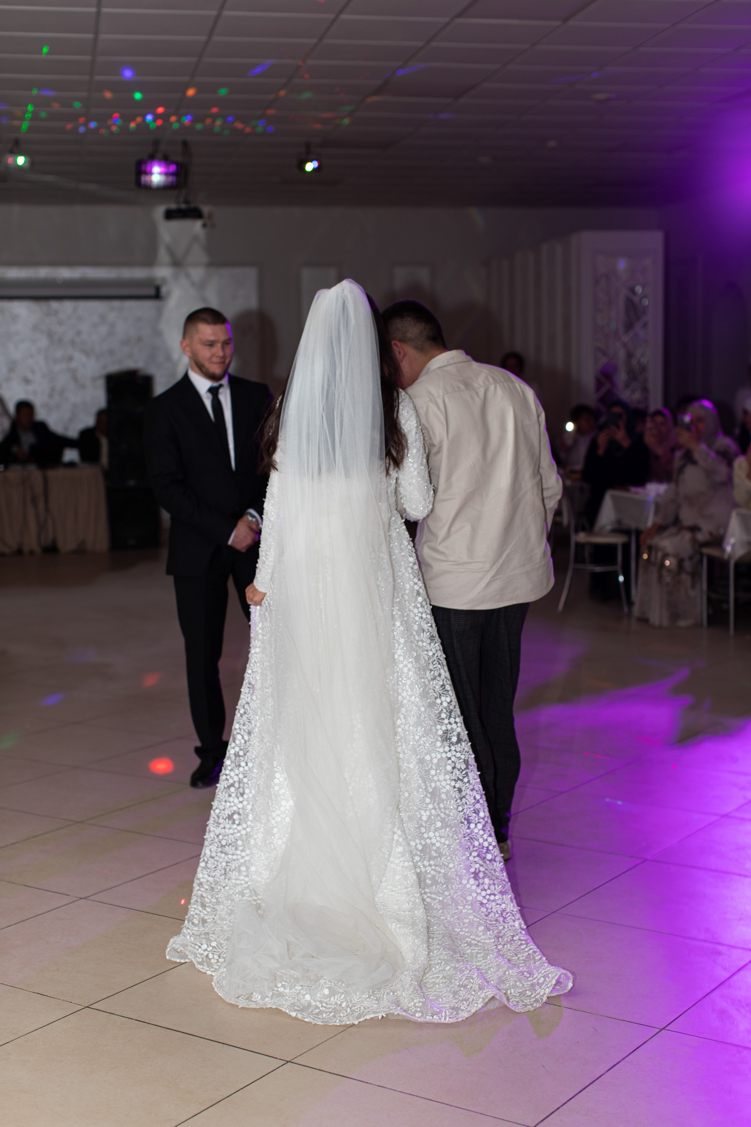 Шахзода и Хаким. Фотограф Лиана Артемова в Пензе