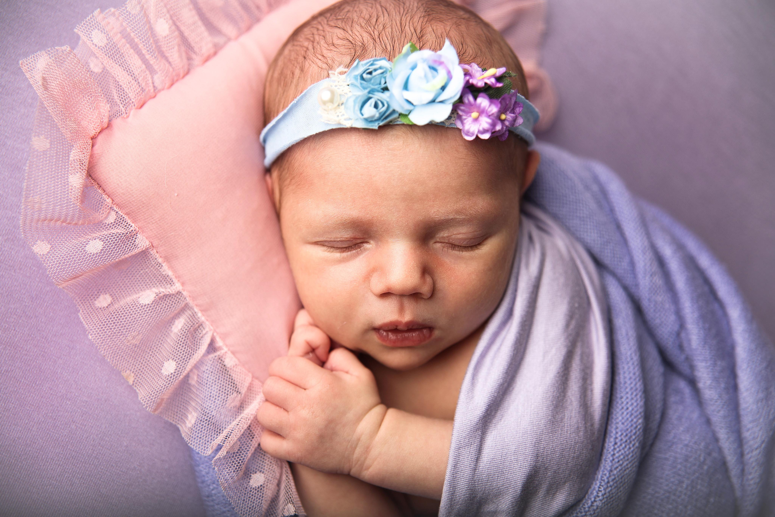 НОВОРОЖДЕННЫЕ до месяца. Мишугина Ольга Фотограф новорожденных, семейный и детский фотограф