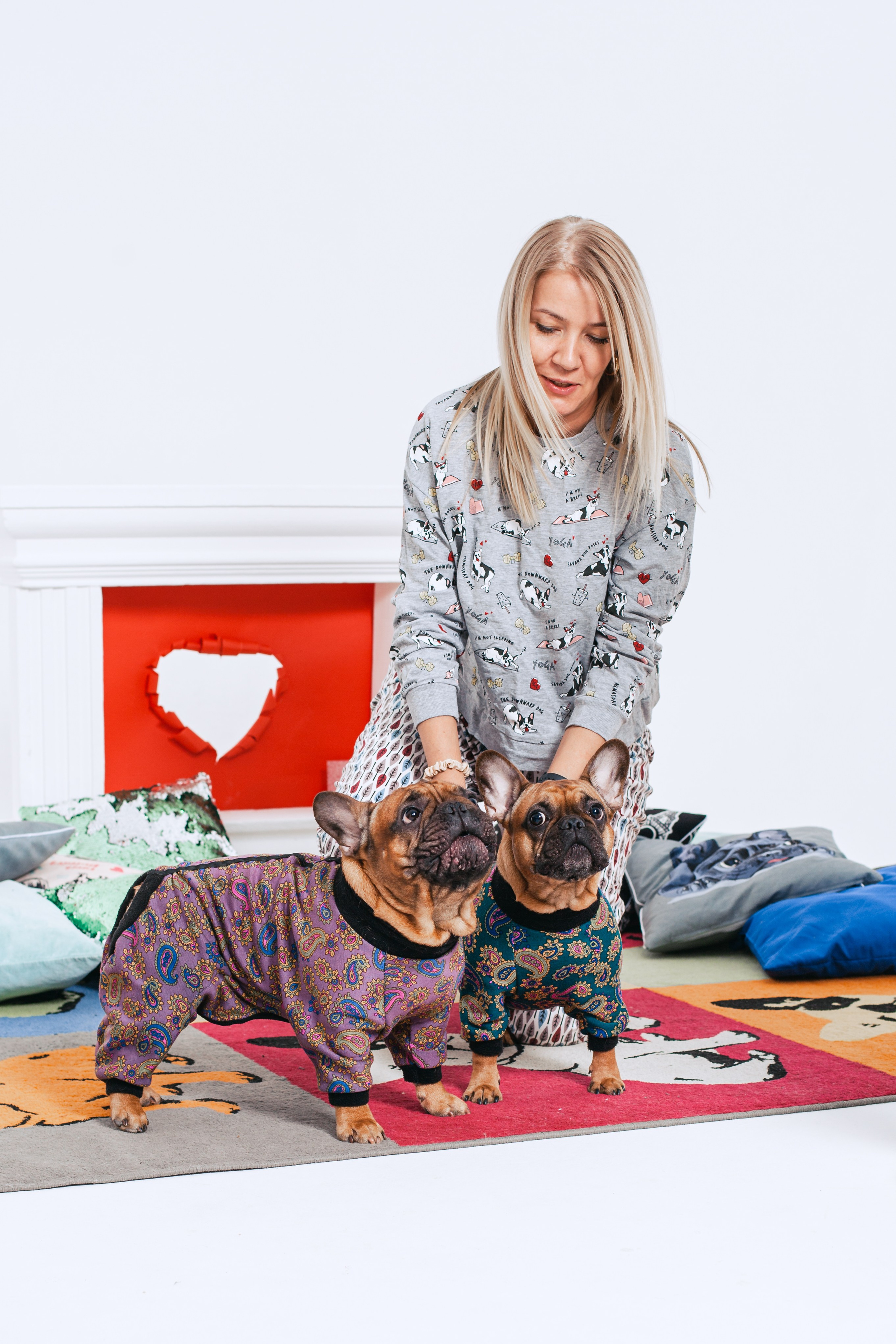 Пижамная вечеринка французских бульдогов и их хозяев. Фотограф-анималист Татьяна Степанова