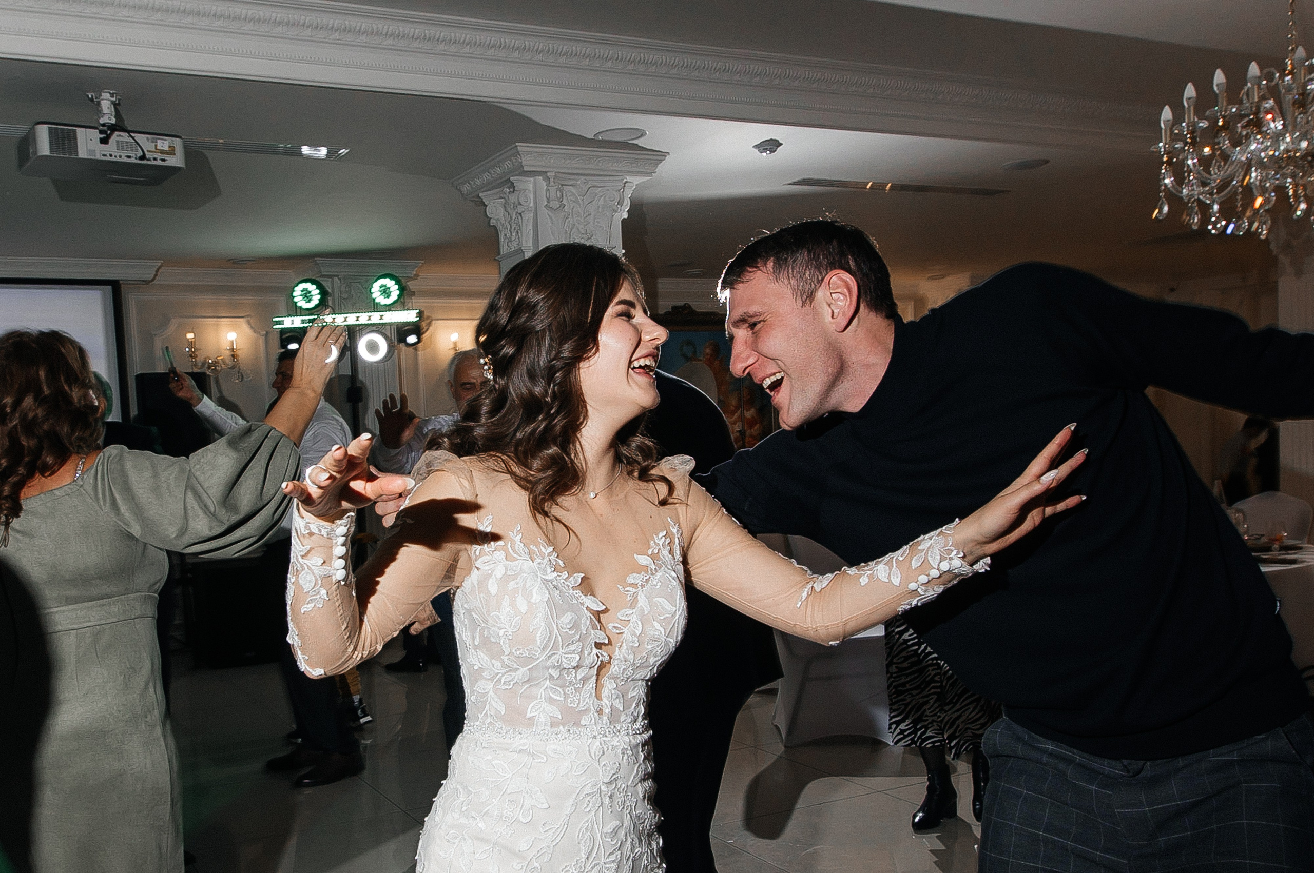 Алик и Ева 2024. Свадебный и портретный фотограф Алина Иванова. Екатеринбург-Москва