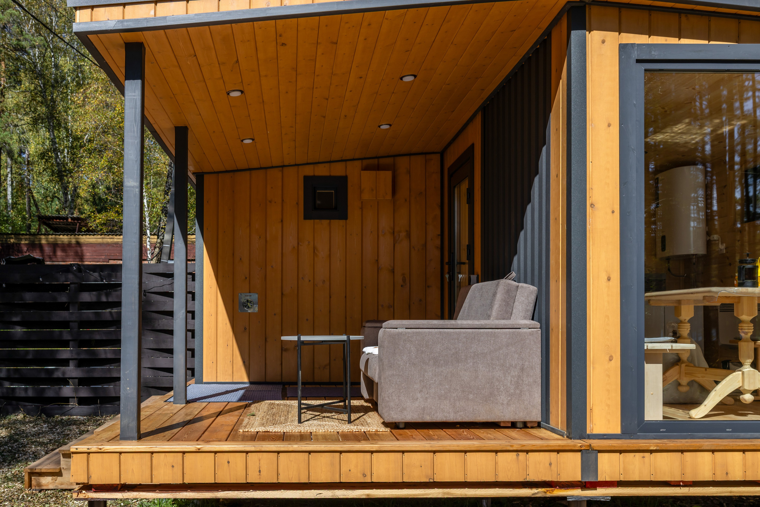 Экстерьерная съемка. Интерьерный, предметный и контент фотограф в Иркутске Наталья Карпова