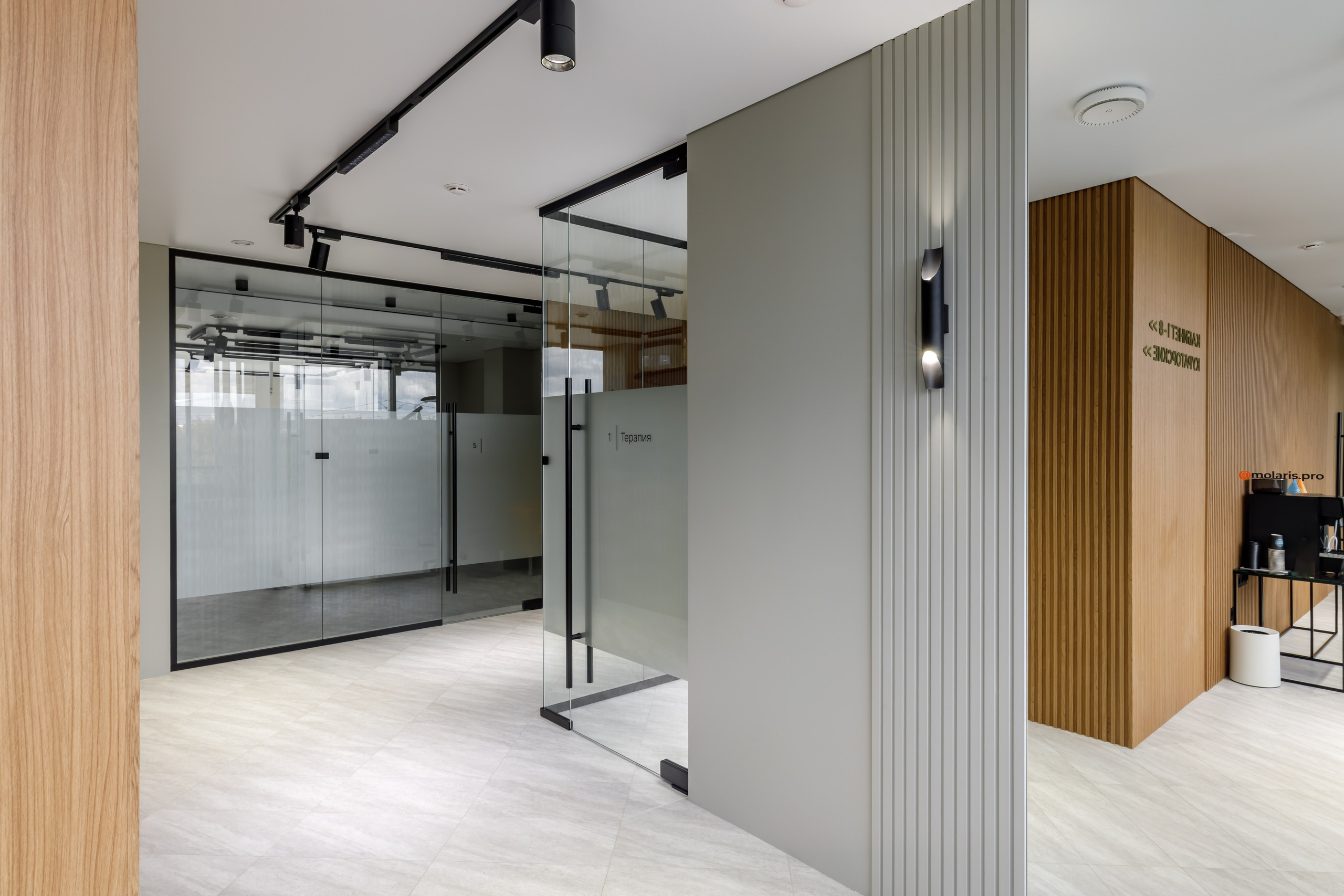 Стоматологический центр Molaris. Интерьерный, предметный и контент фотограф в Иркутске Наталья Карпова