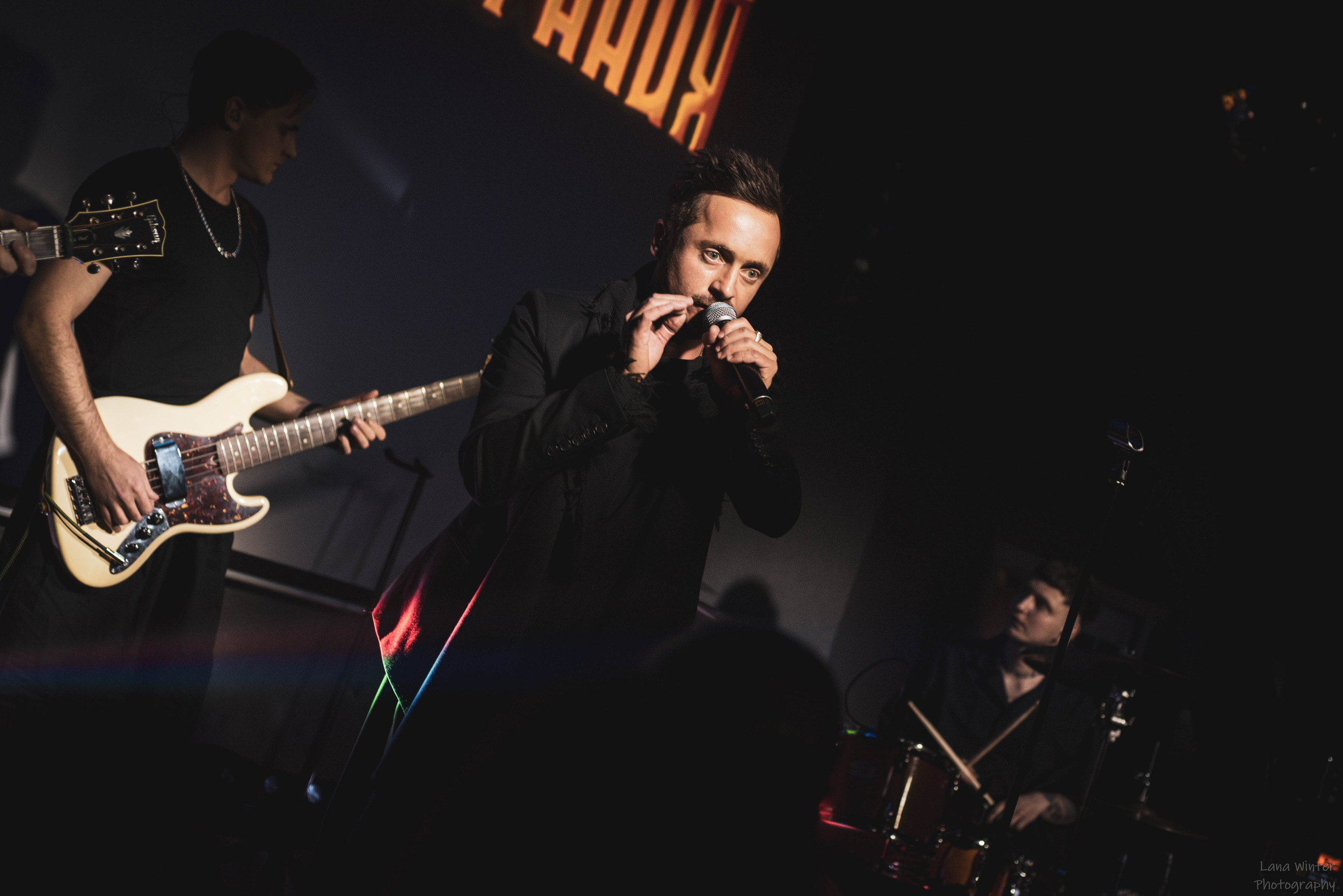 Площадь Восстания (8 марта 2025 года, Москва, клуб Техника Безопасности). Фотограф Светлана Блинова, Москва и Московская область