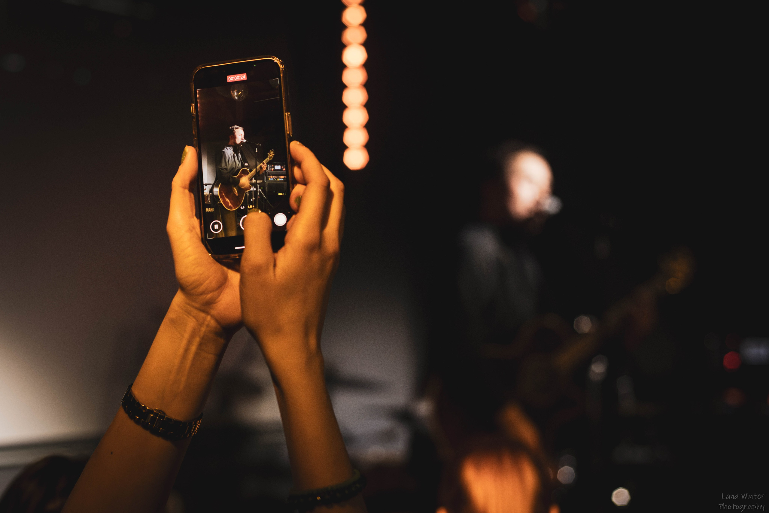 Площадь Восстания (8 марта 2025 года, Москва, клуб Техника Безопасности). Фотограф Светлана Блинова, Москва и Московская область