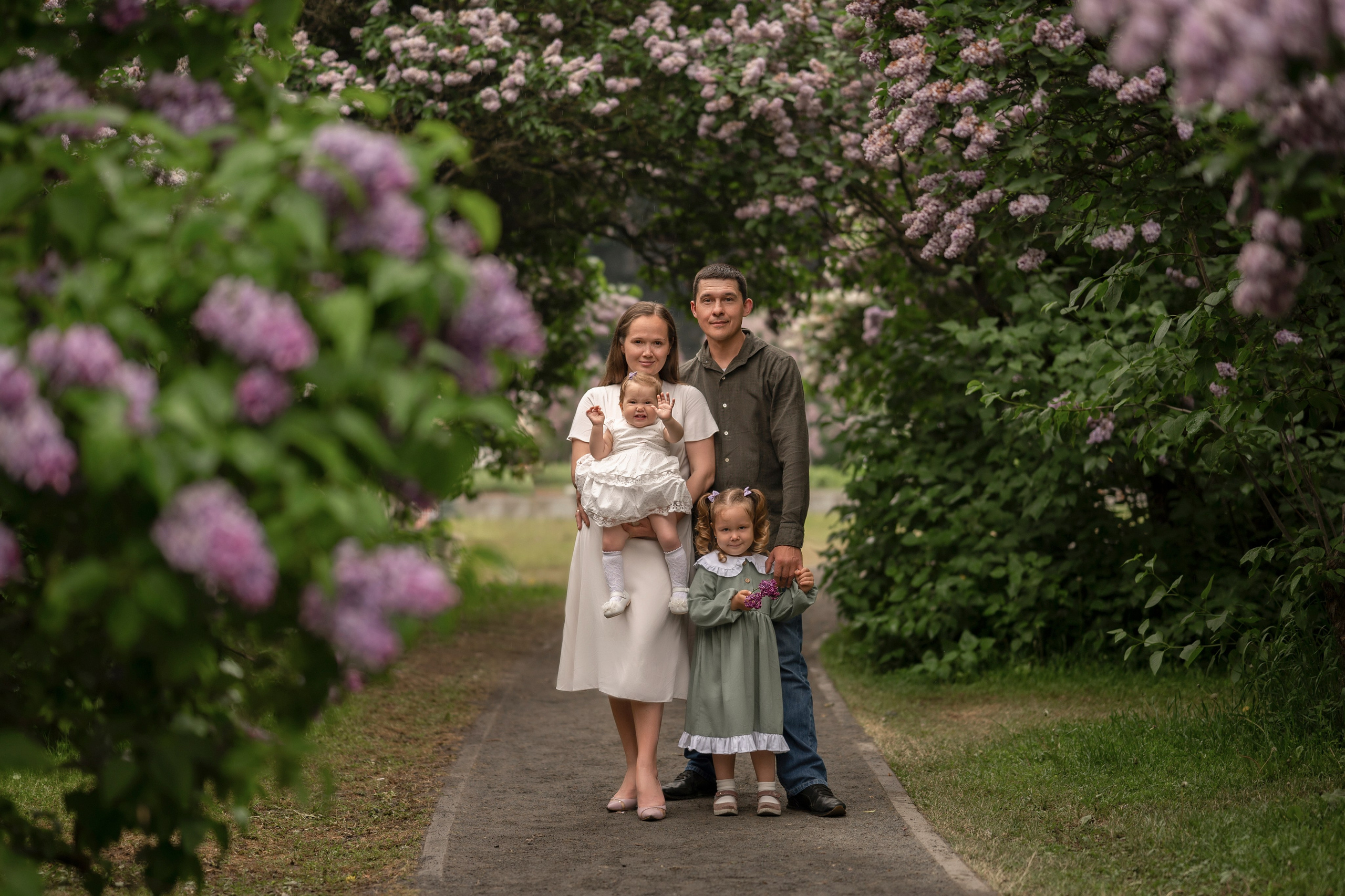 Сиреневый Сад. Детский и семейный фотограф г. Москва Оксана Катаджи