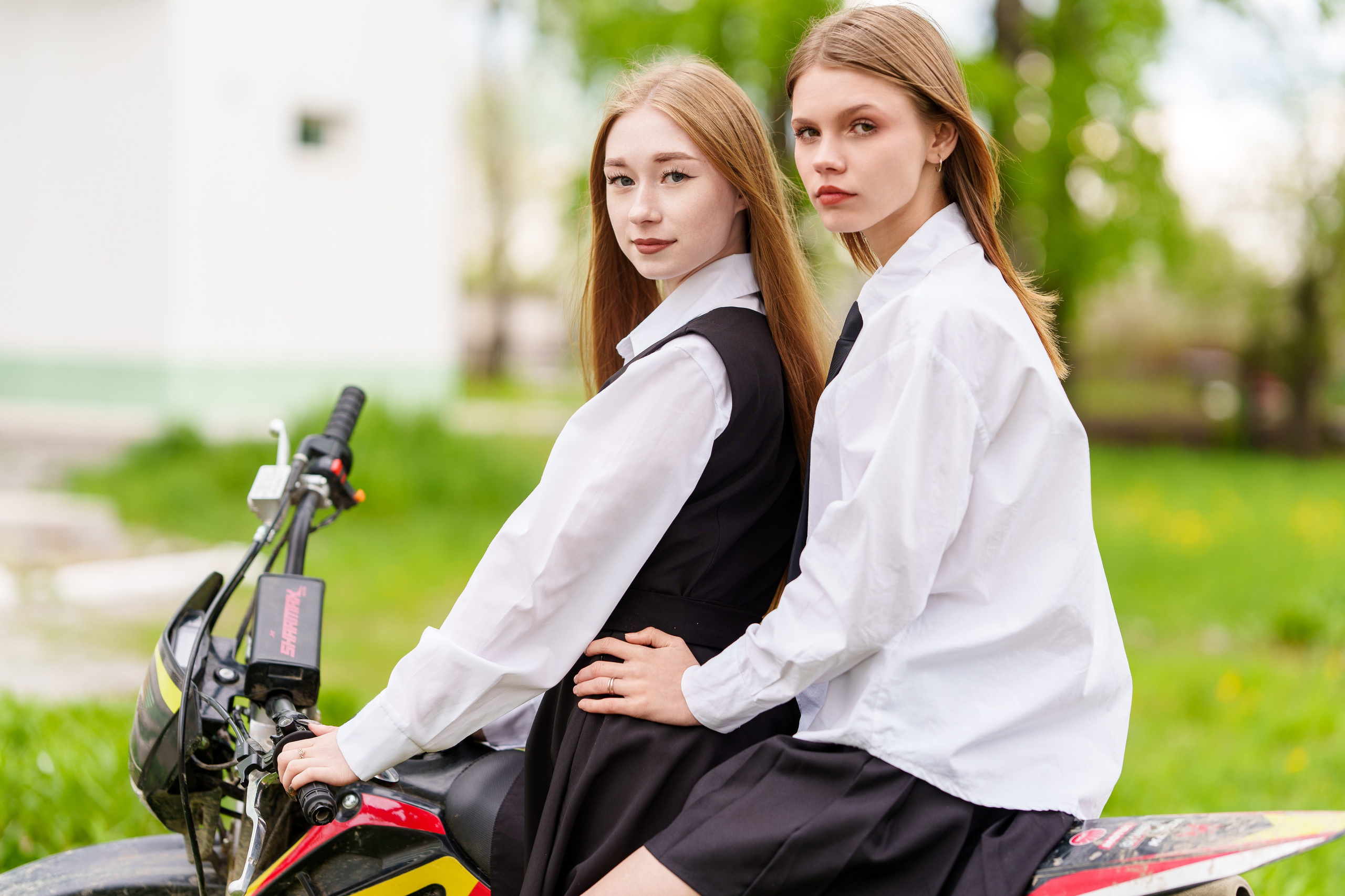 Выпуск 2025 Волочаевка-2. Школьный и семейный фотограф в Хабаровске Татьяна Ассаулова