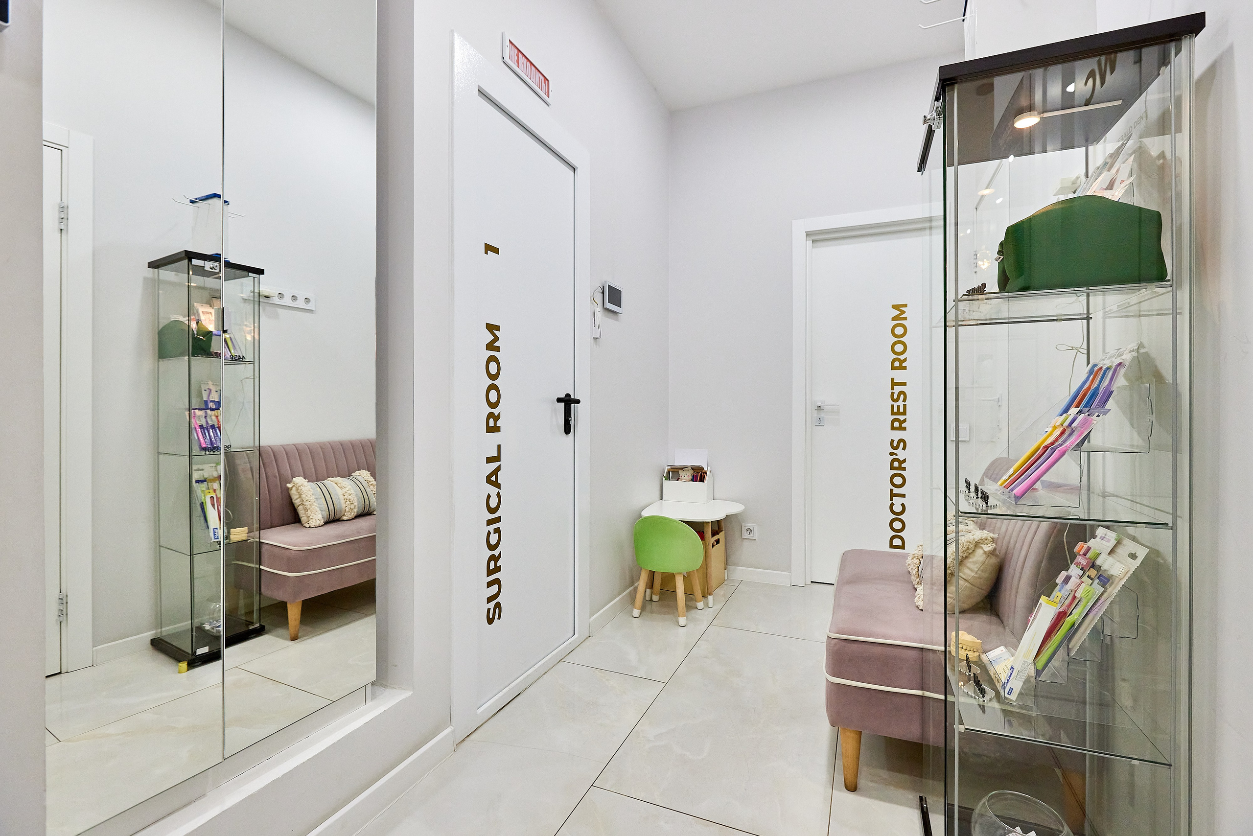 Стоматология Emerald Dent. Фотограф Анастасия Леонтьева Санкт-Петербург