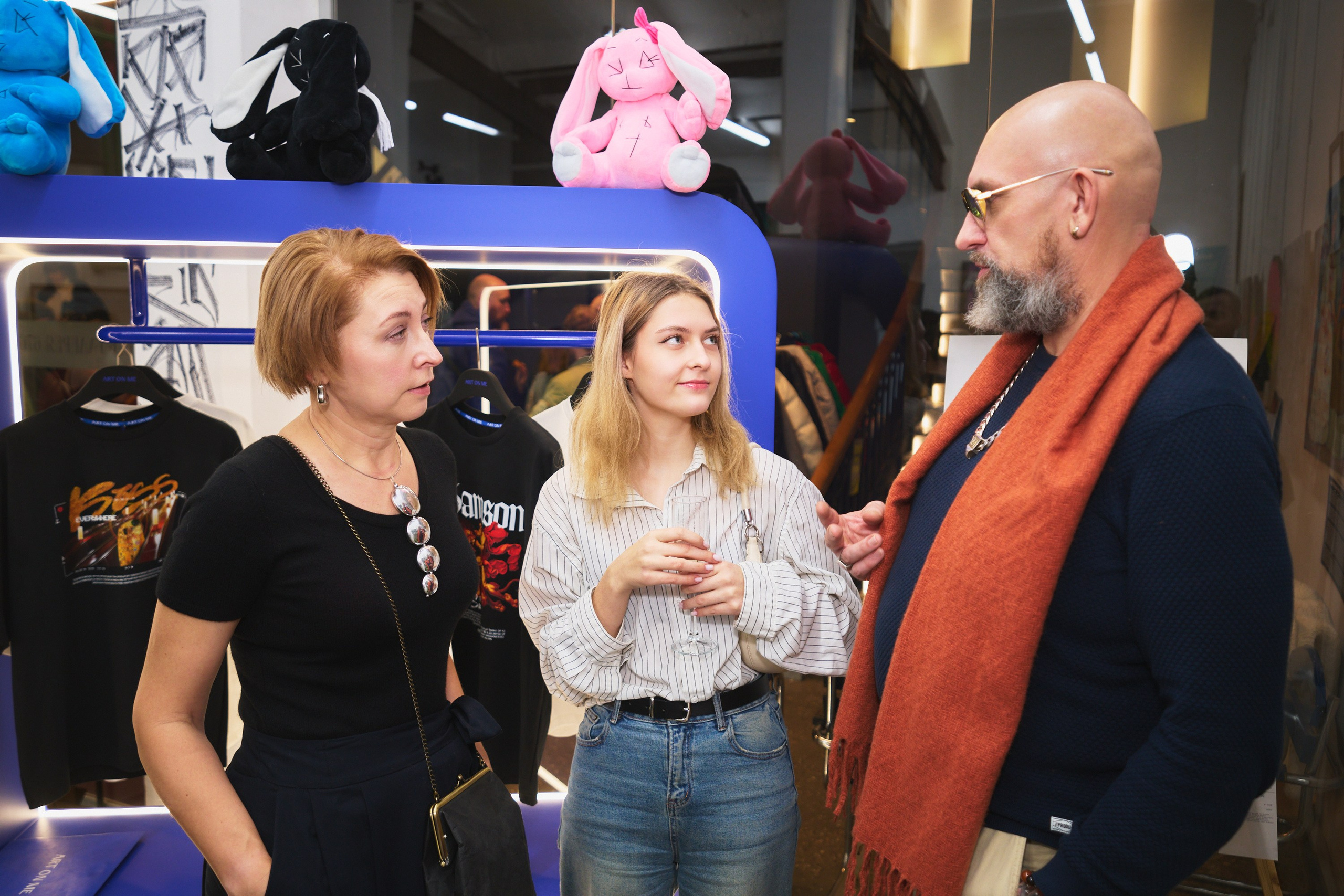 Выставка Каллиграфии — галлереия 676. Фотограф в Иваново: Каталожная съемка одежды и постельного белья, Wildberries