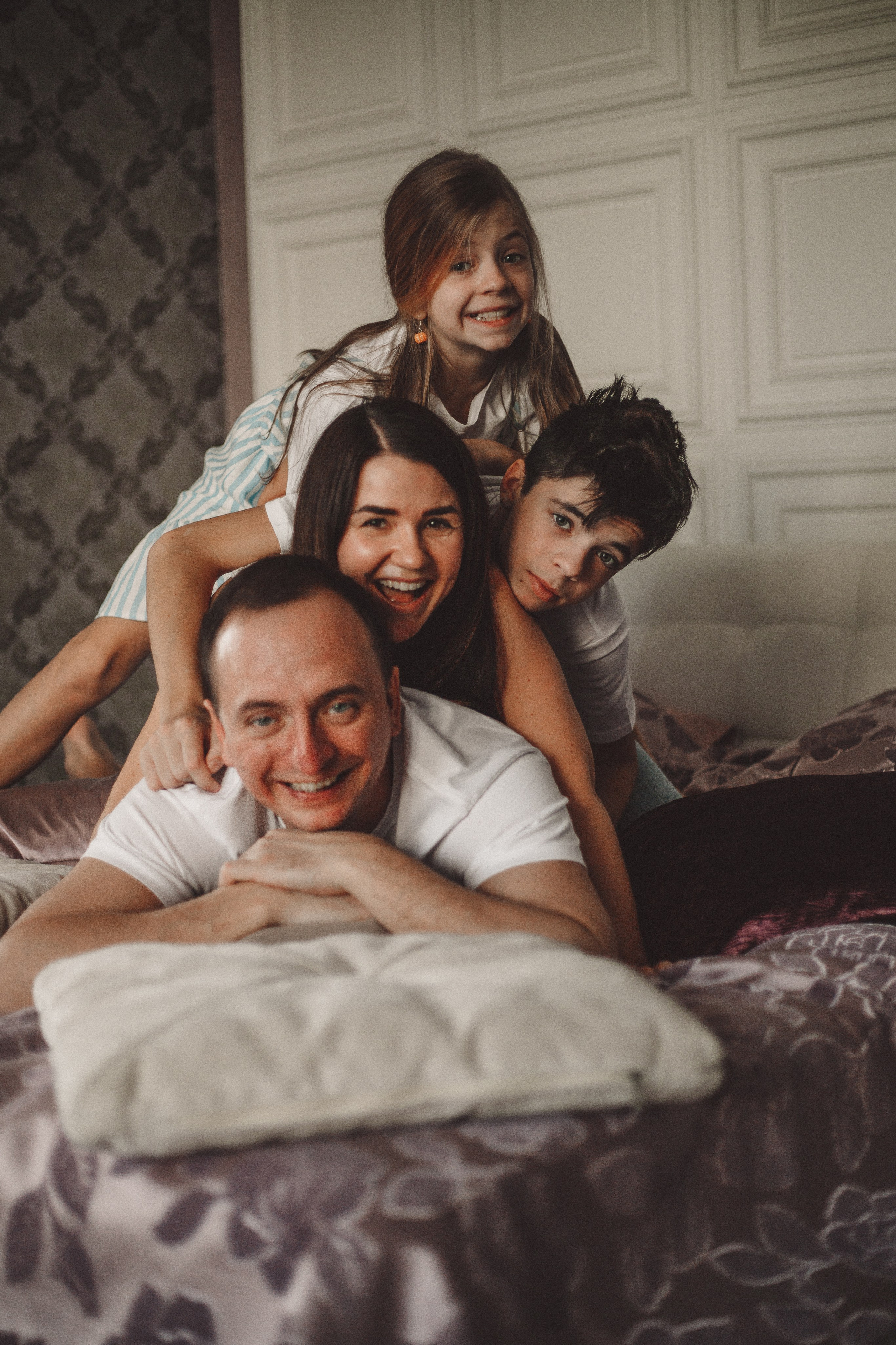 Домашняя фотосессия - Так выглядит Счастье!. Семейный и женский фотограф Кемерово Мария Степ