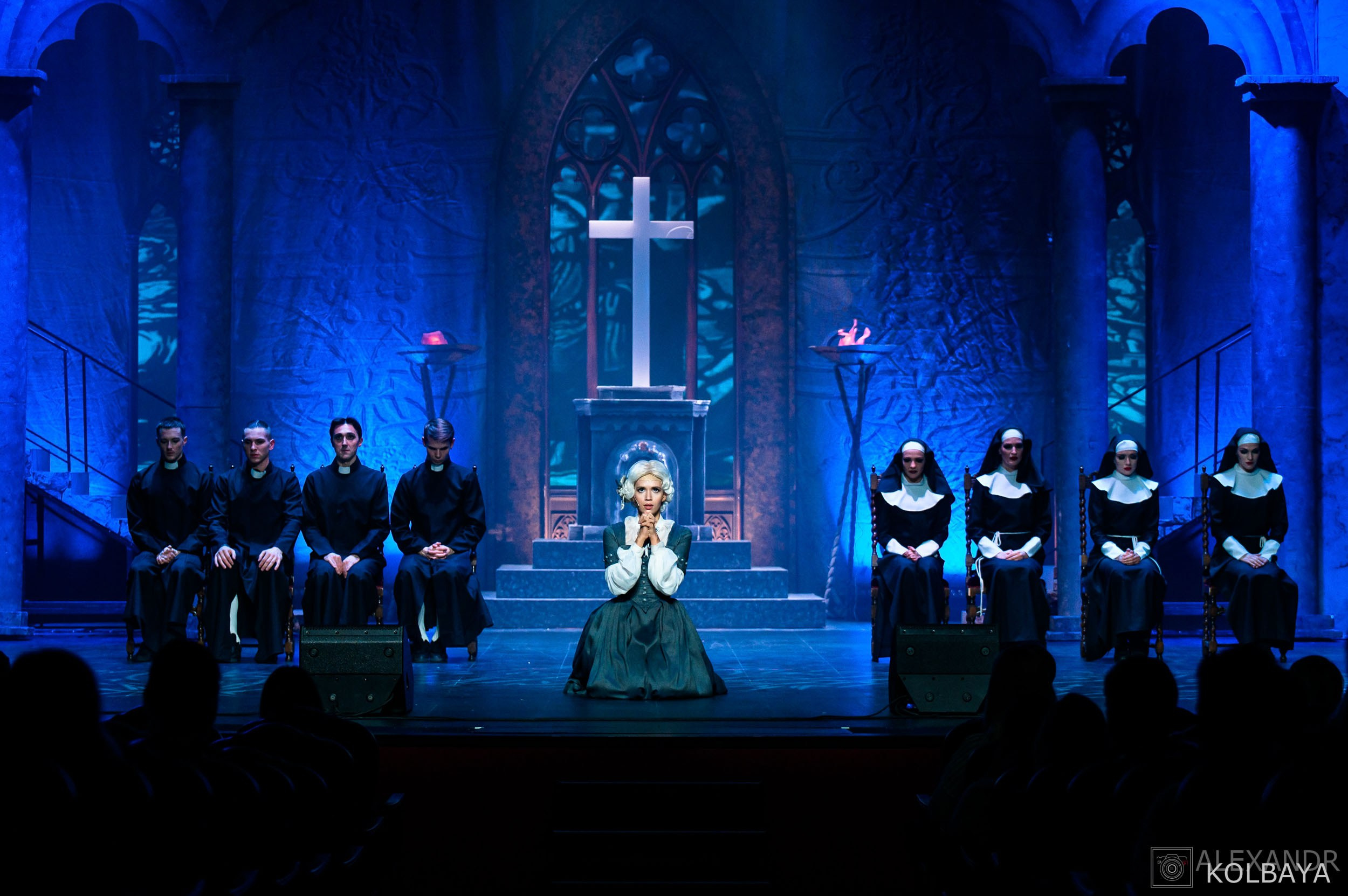 Опасные связи. Концертный и театральный репортажный фотограф в Москве Александр Колбая