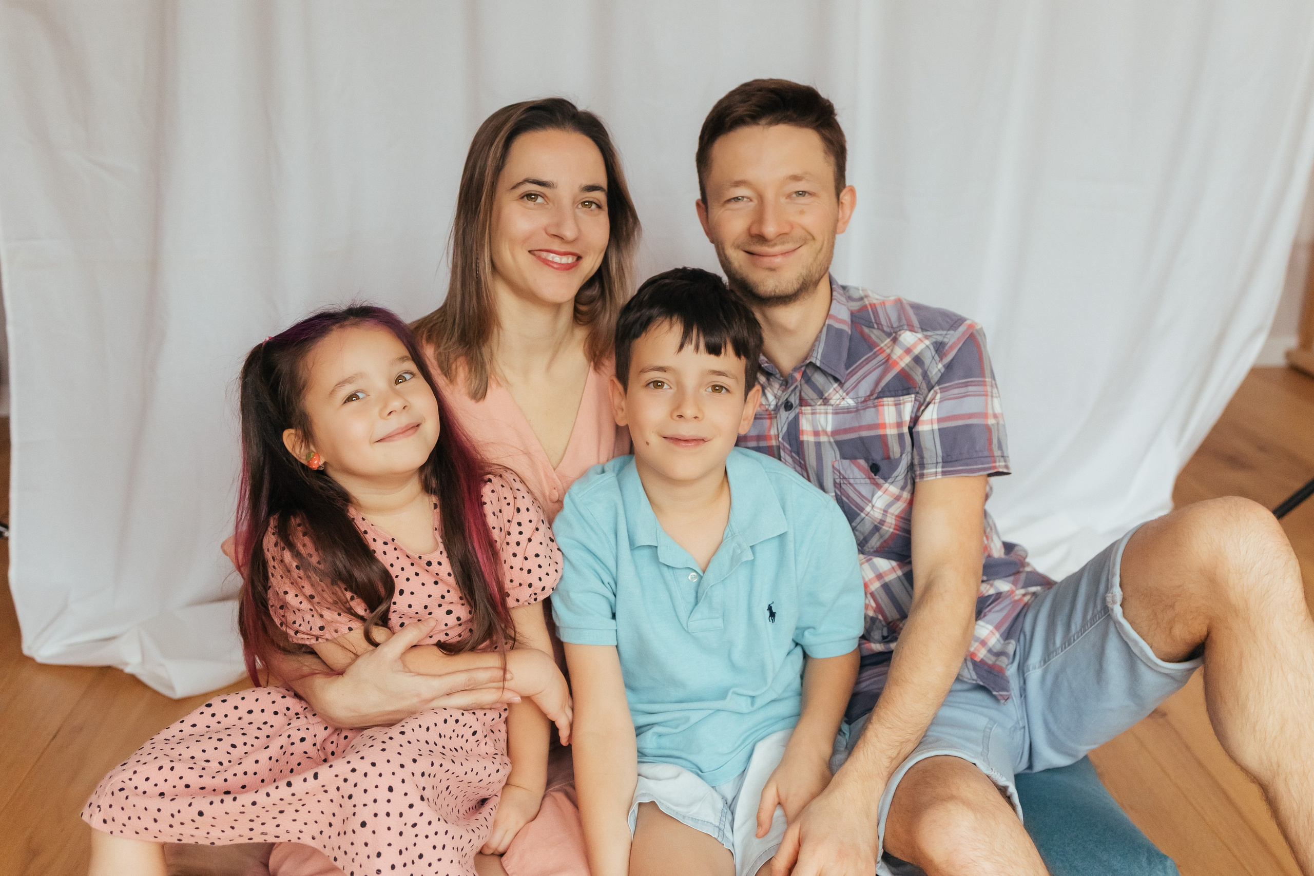 Юлия, Александр, Леня и Алина. Фотограф Печерская Анастасия