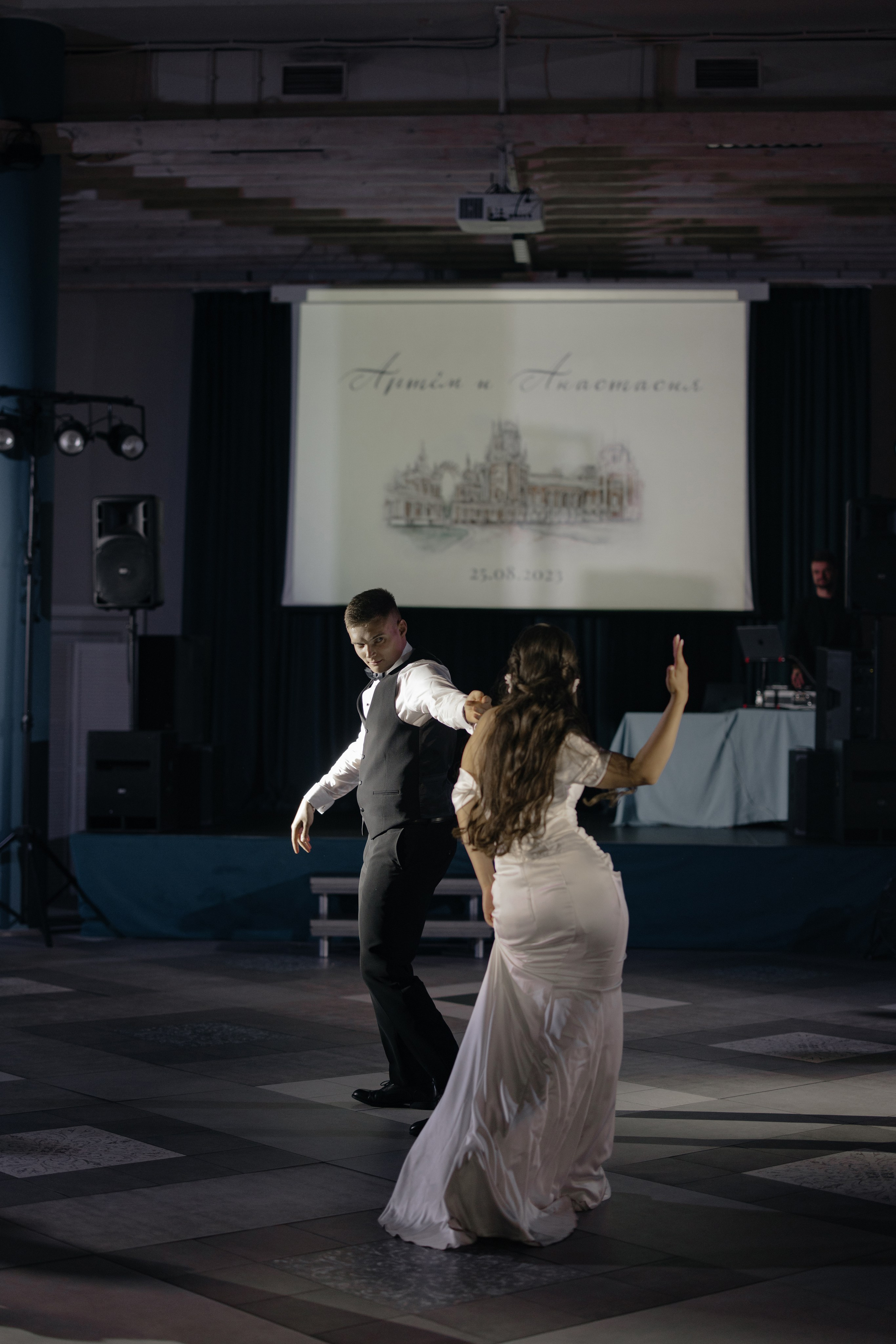 25.08.2024. RETOUCH-HOUSE