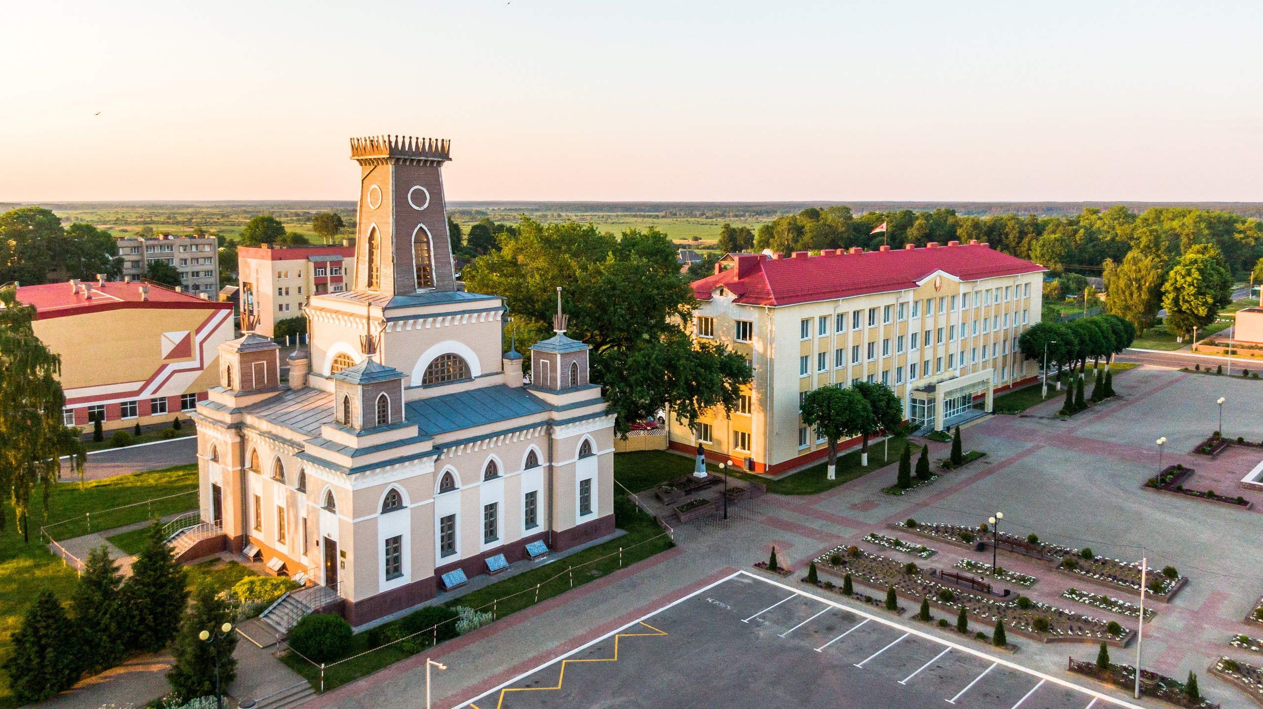 Чечерск с дрона — родной город, ратуша и природа сверху | Роман Свободный. Интерьерный и архитектурный фотограф Москва и МО. Свободный Роман