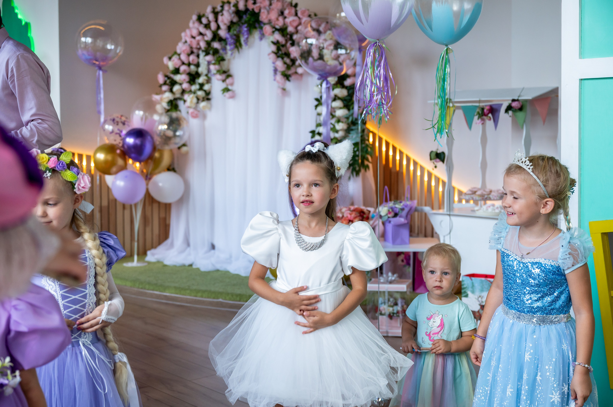 ДР в лофте с фокусником