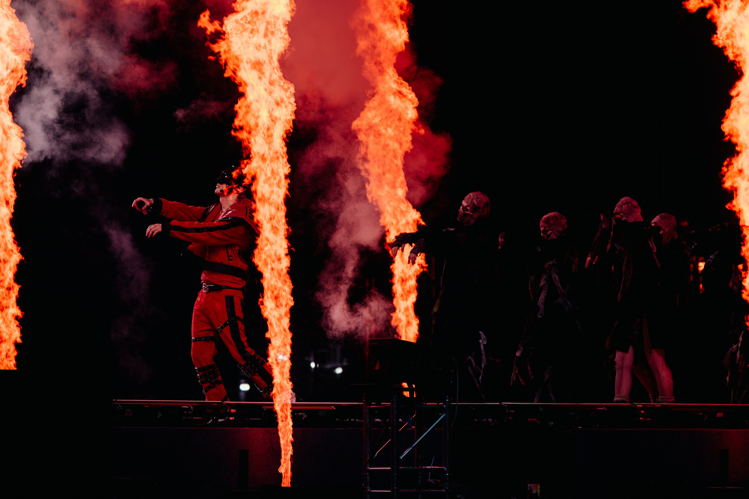 ЕГОР КРИД ГАЗПРОМ АРЕНА 11.10.25. Концертный и репортажный фотограф в Москве и Санкт-Петербурге Мария