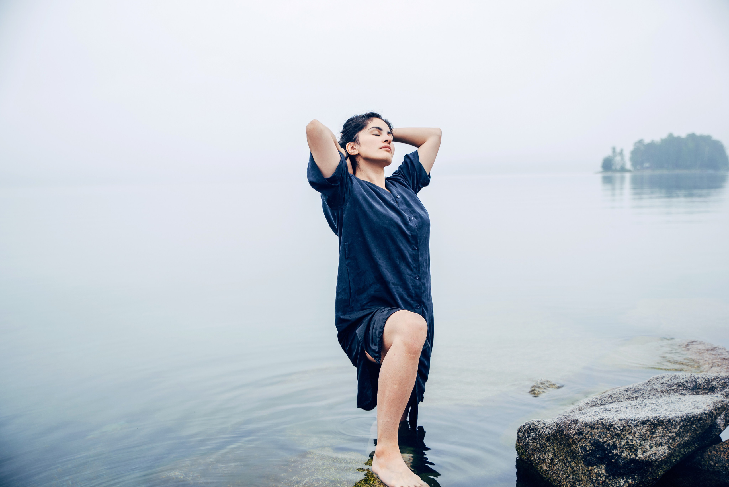 Индивидуальная фотосессия на озере в воде. Семейный фотограф в Миассе Ольга Широковская