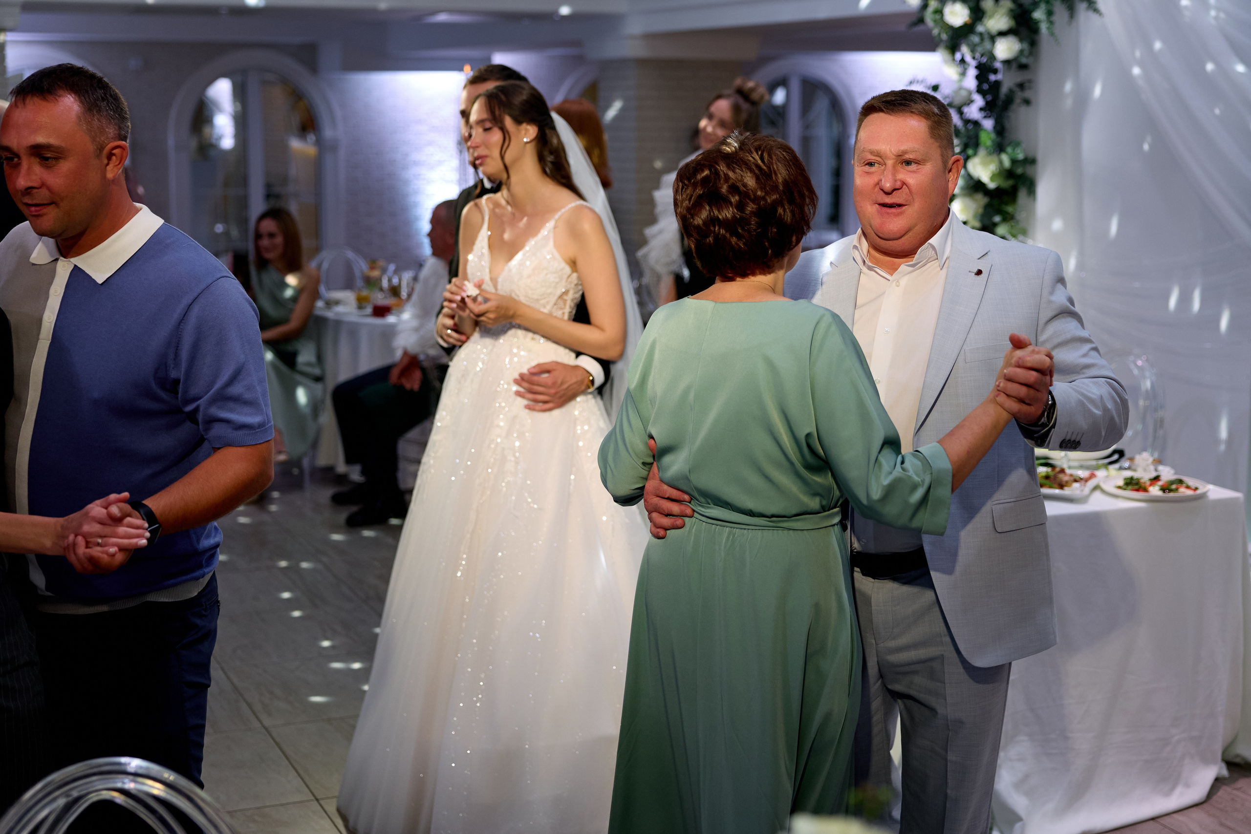 Свадьба. Киров. Вятка. Александр Прозоров фотограф в Кирове