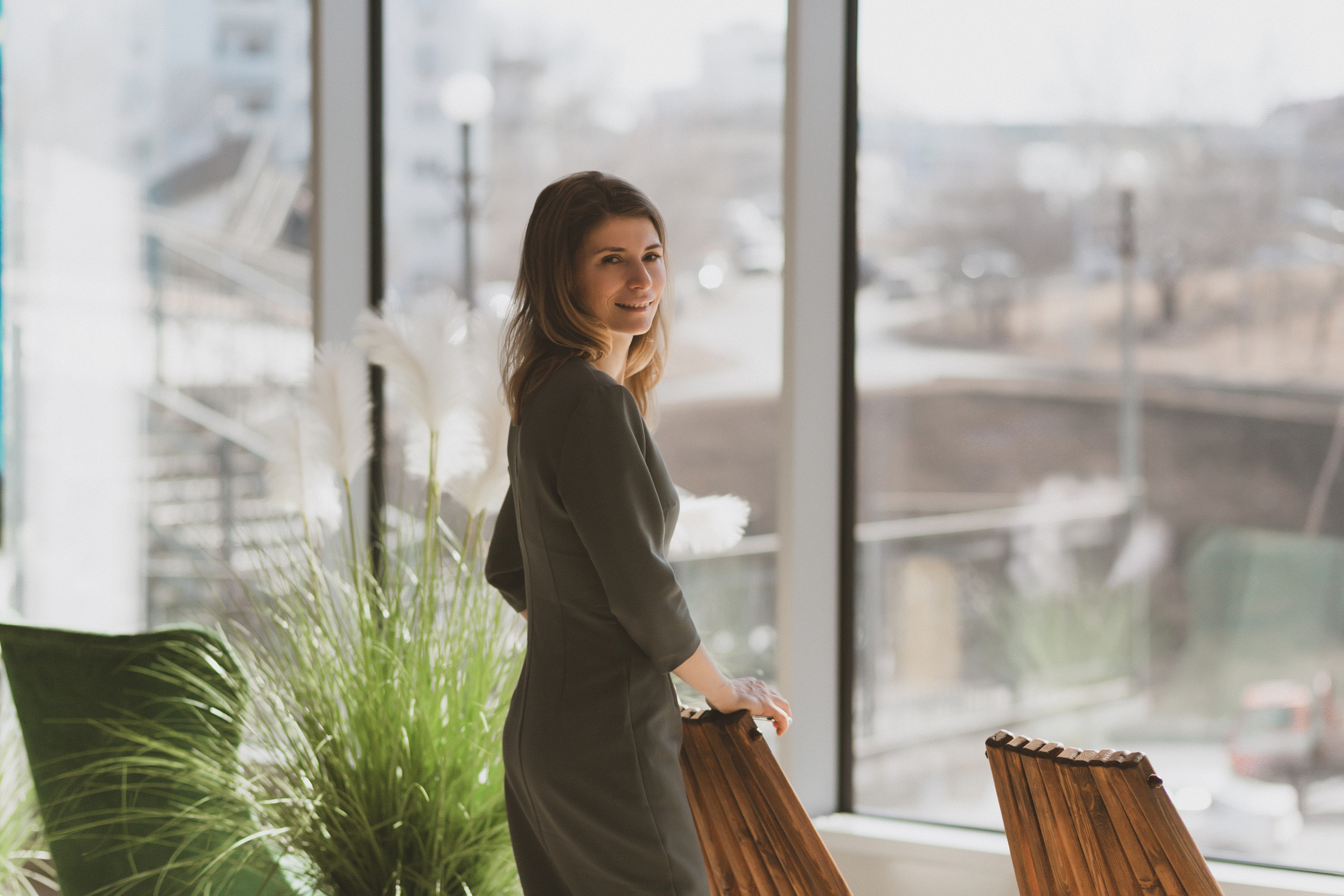 Контент для экспертного блога бухгалтера. Женский портрет. Эстетично и немного лично. Владивосток