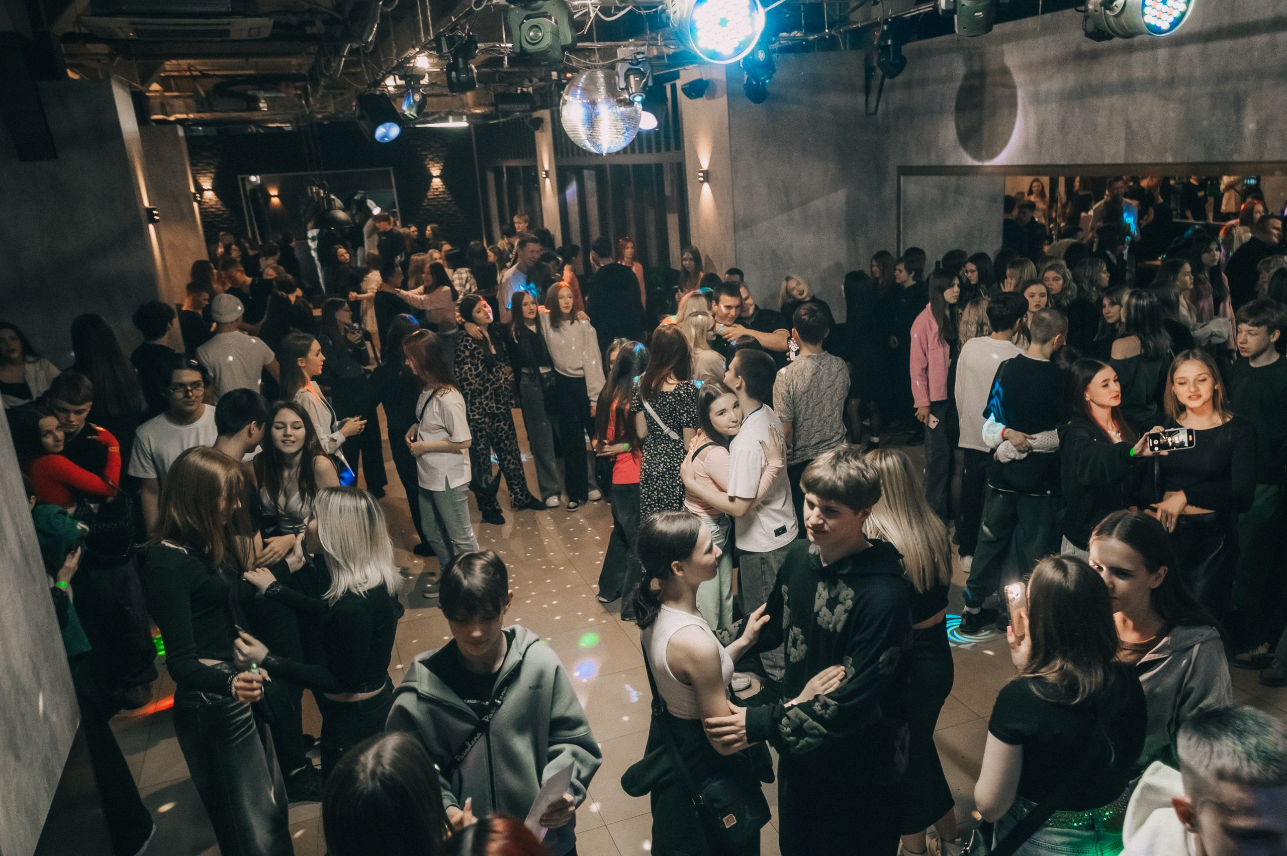 8 MARCH WOMENS DAY PARTY. Фотограф в Кемерово Владислав Шульц