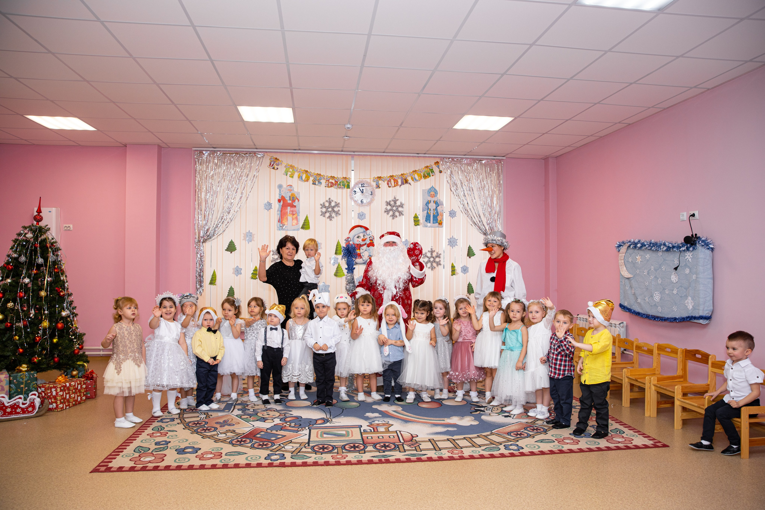 Новогодний утренник Полисадик. Фотограф в Железнодорожном и Балашихе