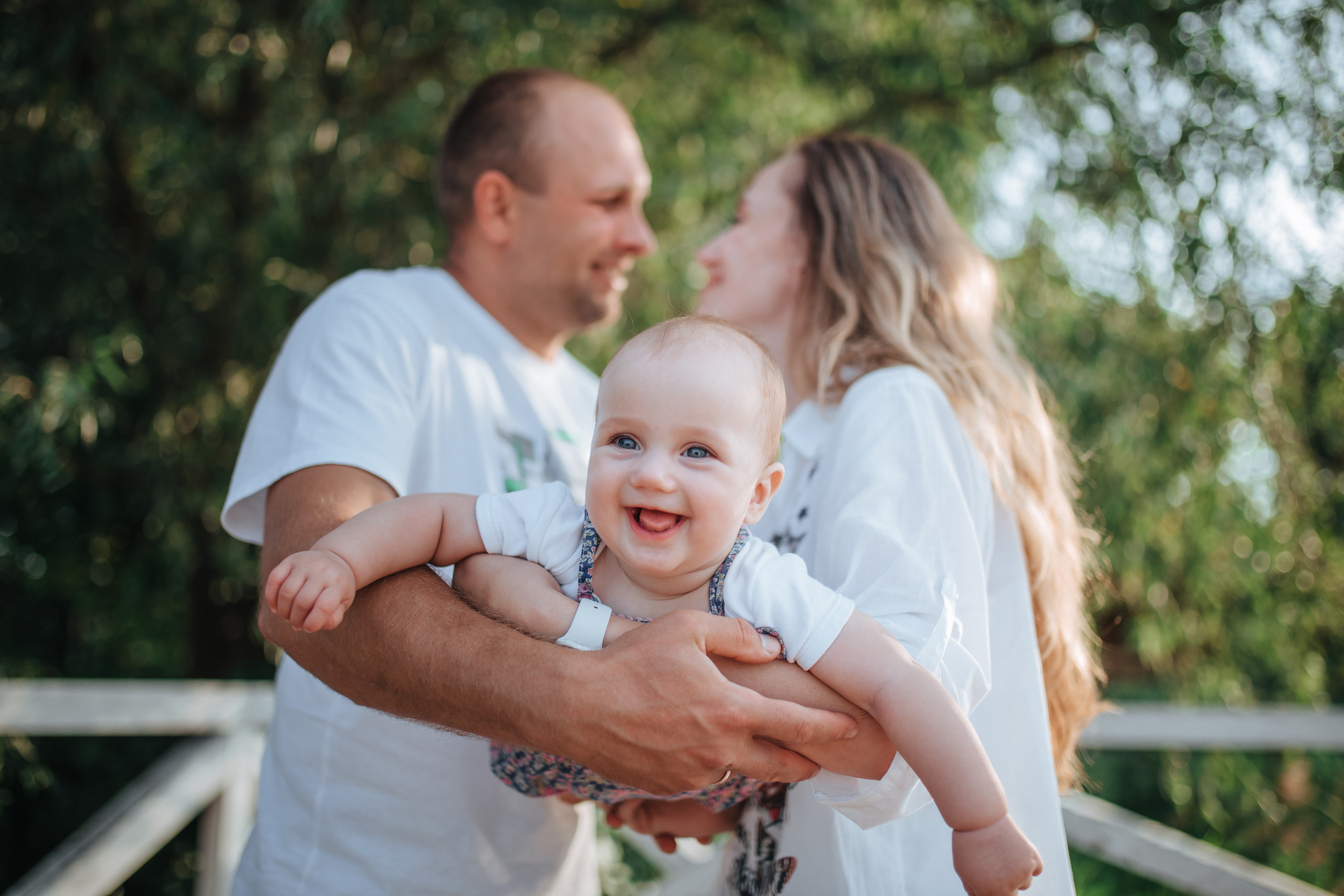 Семейная фотосессия на природе. Саша Бычихина фотограф
