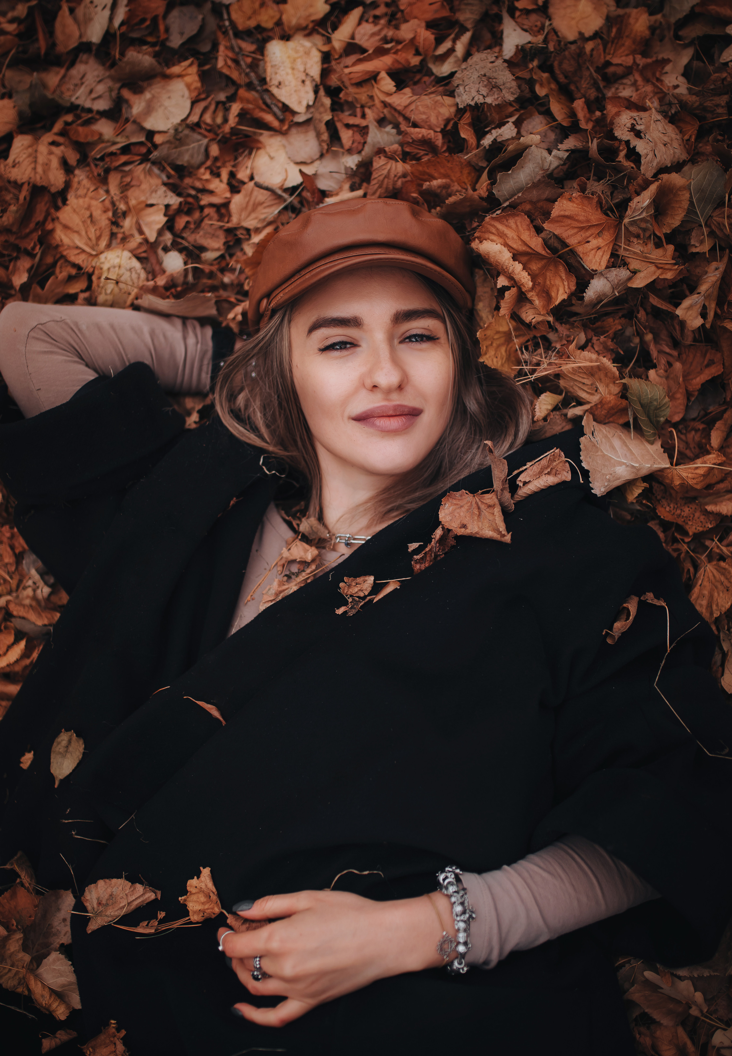 Женский портрет на улице. Саша Бычихина фотограф