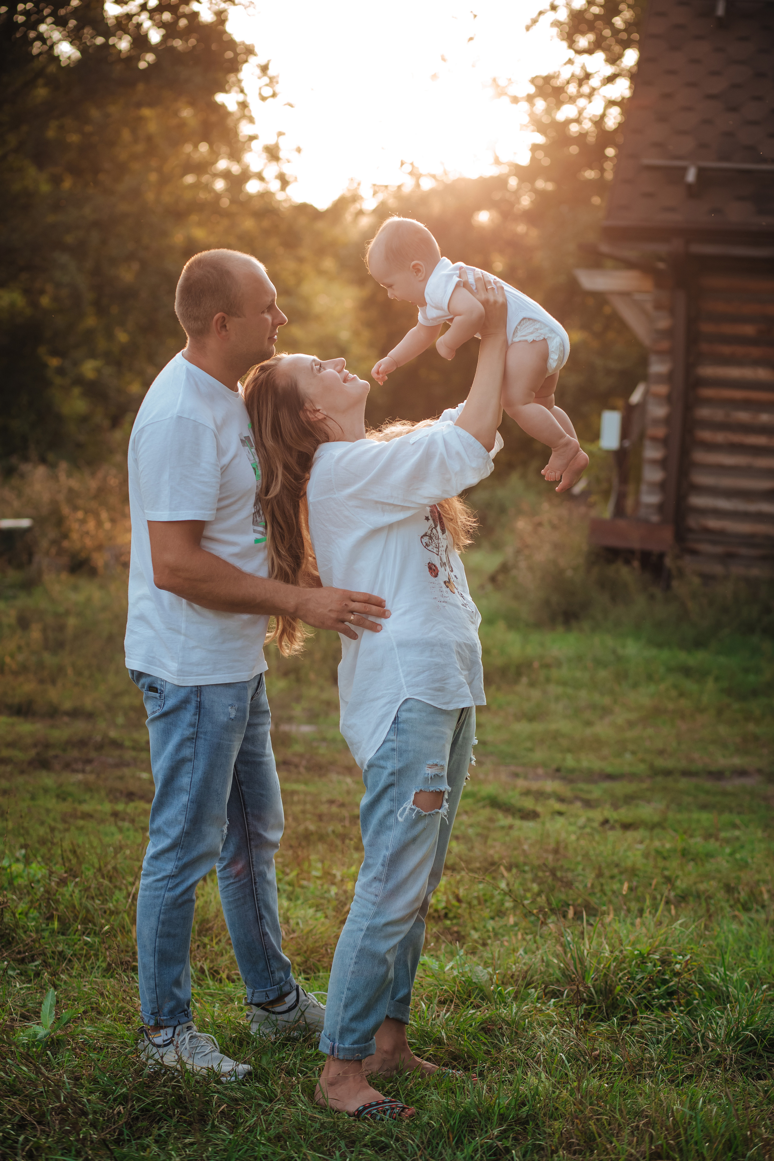 Семейная фотосессия на природе. Саша Бычихина фотограф
