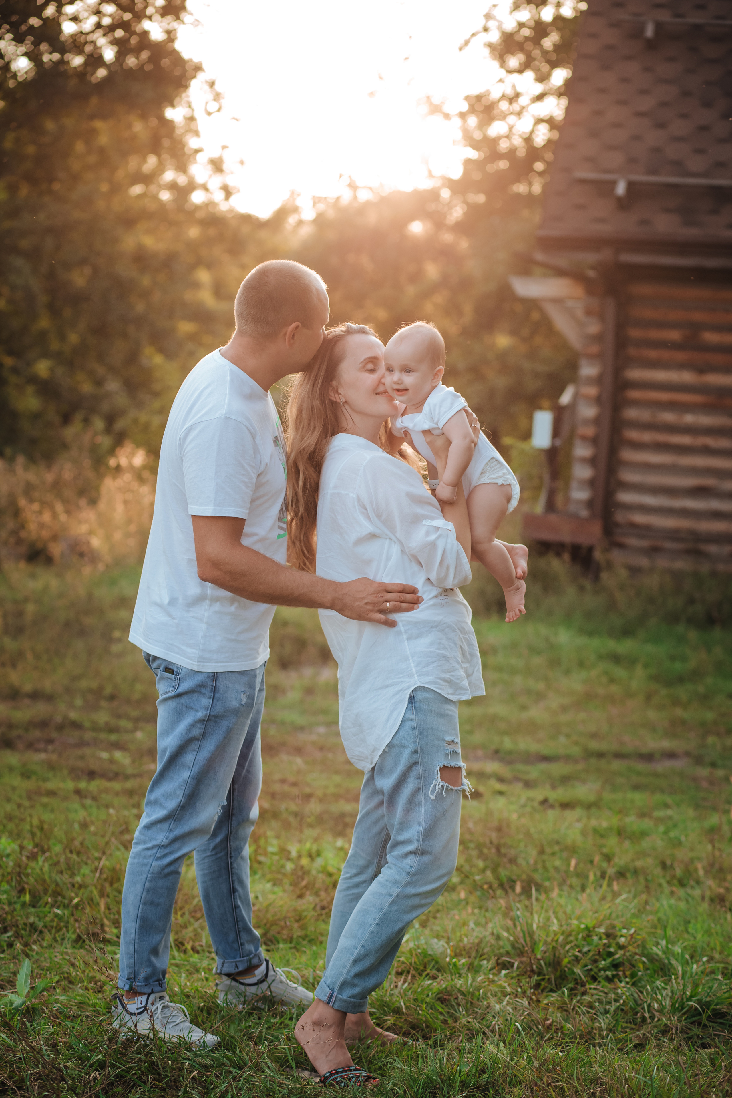 Семейная фотосессия на природе. Саша Бычихина фотограф