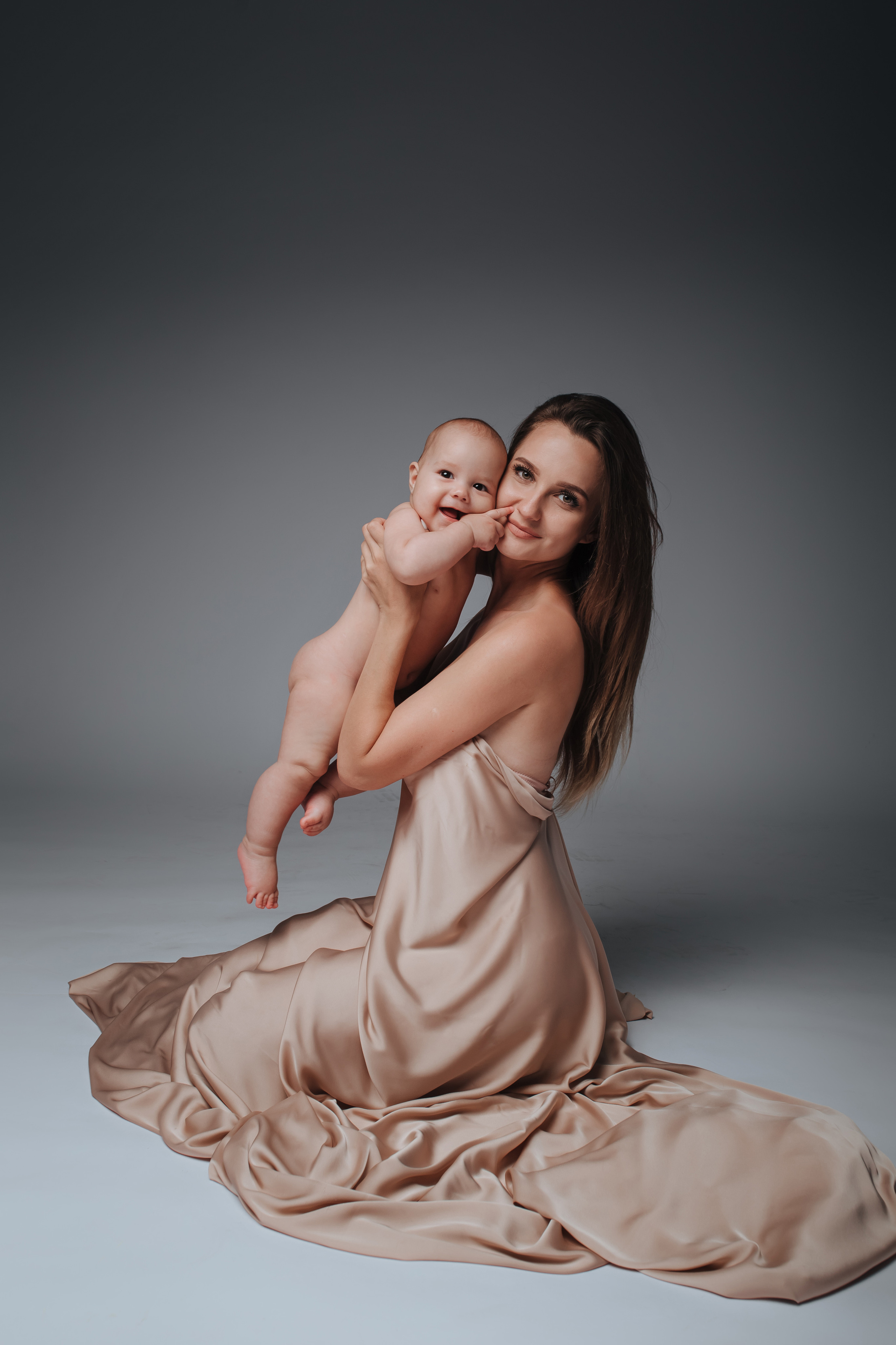 Беременность и материнство. Саша Бычихина фотограф