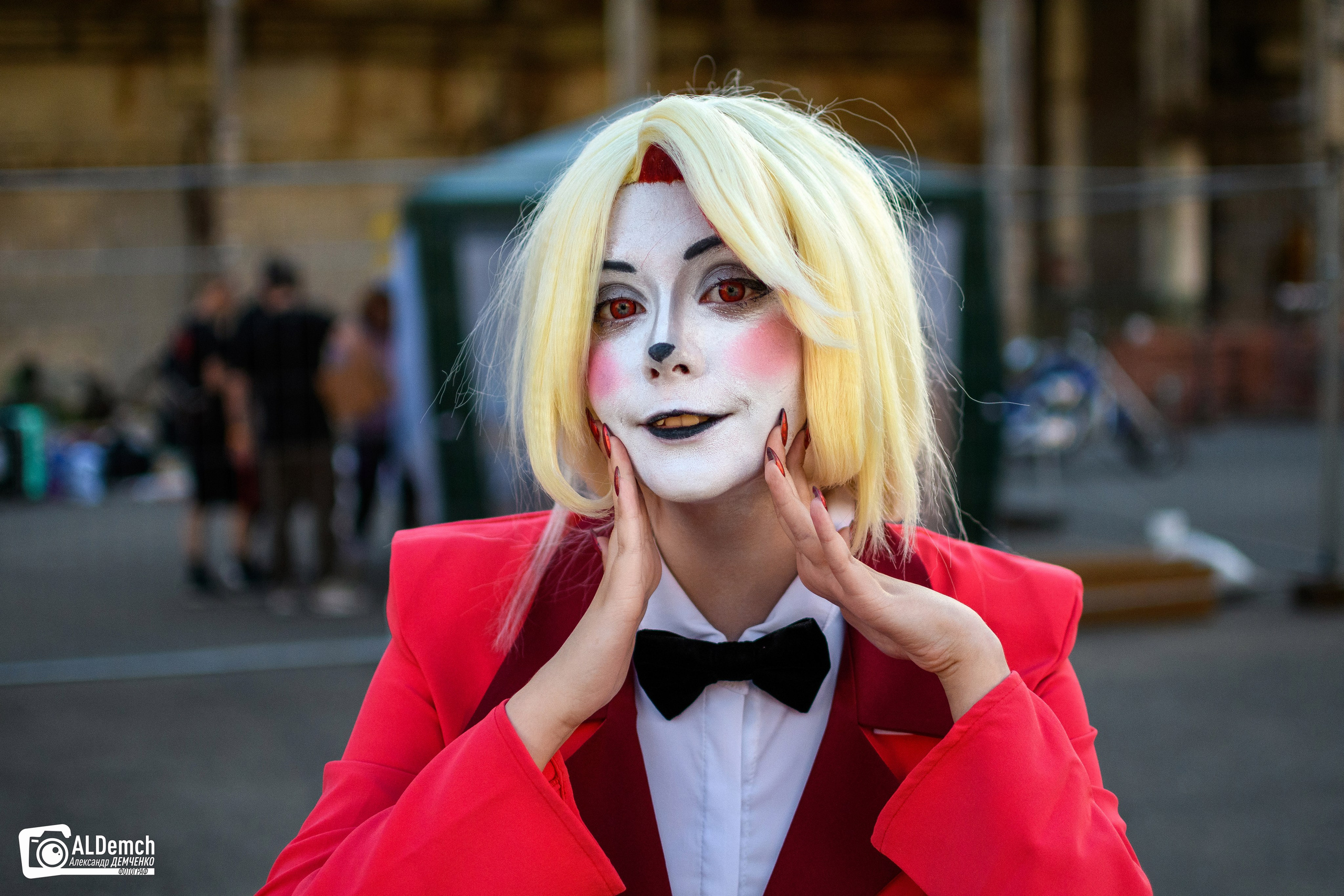 Аниме картинки персонажей и косплей фото в России Москве