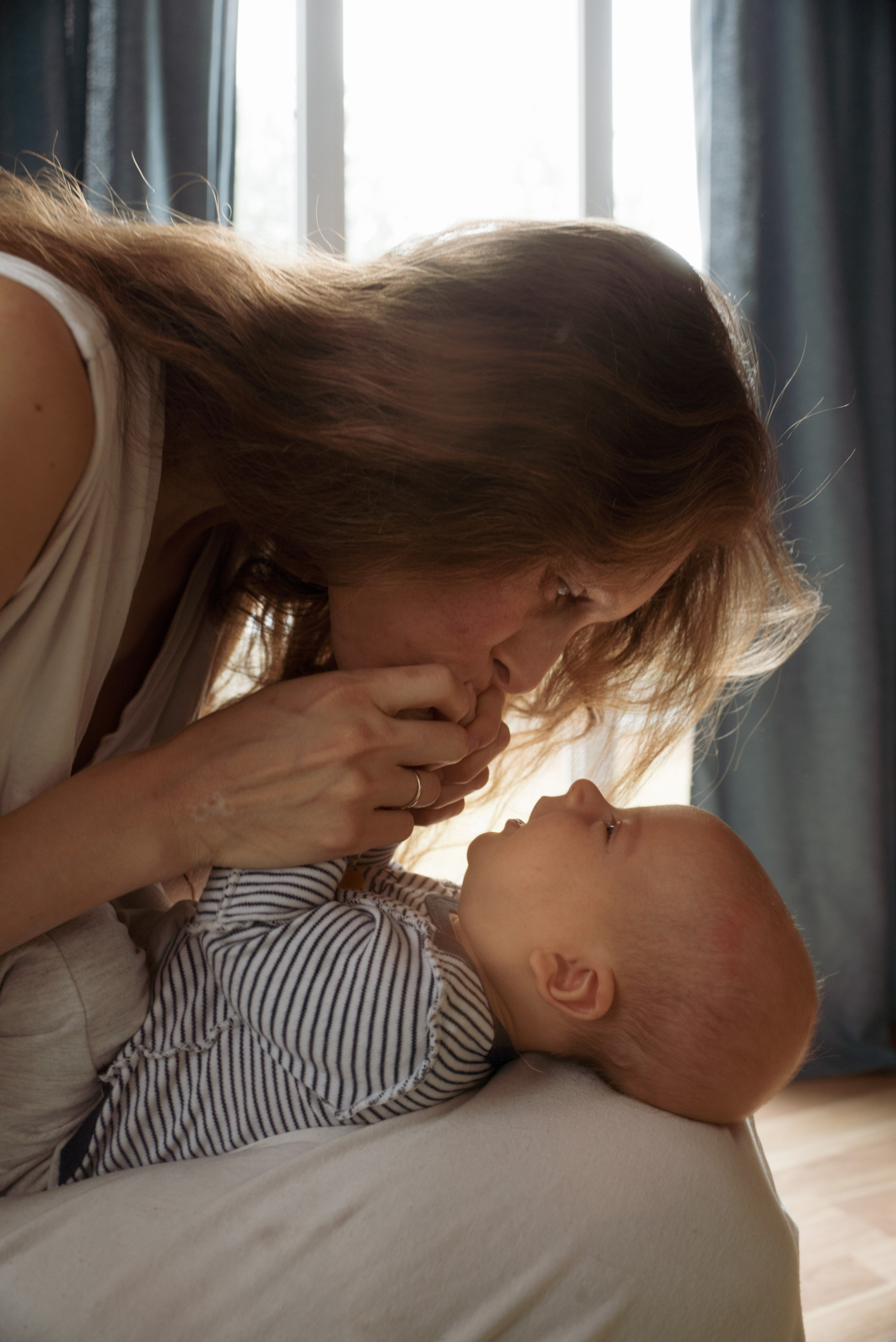 Домашняя фотосессия с двумя детьми. Видеограф Осинина Татьяна — видеосъемка в Москве