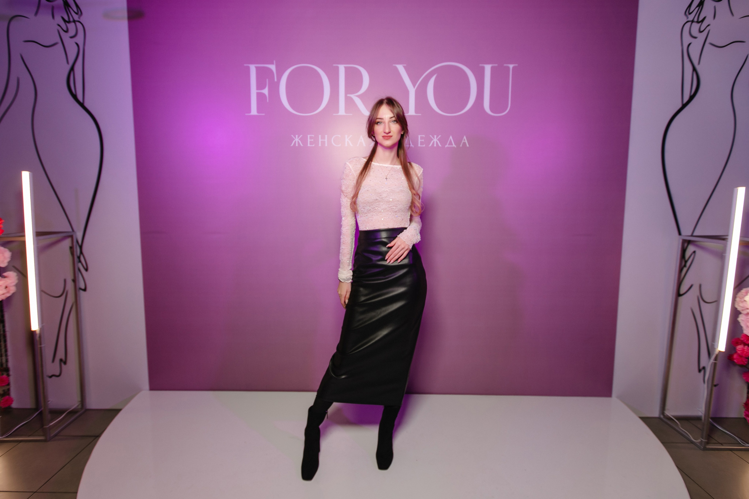 For you. Показ. Роман Урумбаев фотограф Нижневартовск