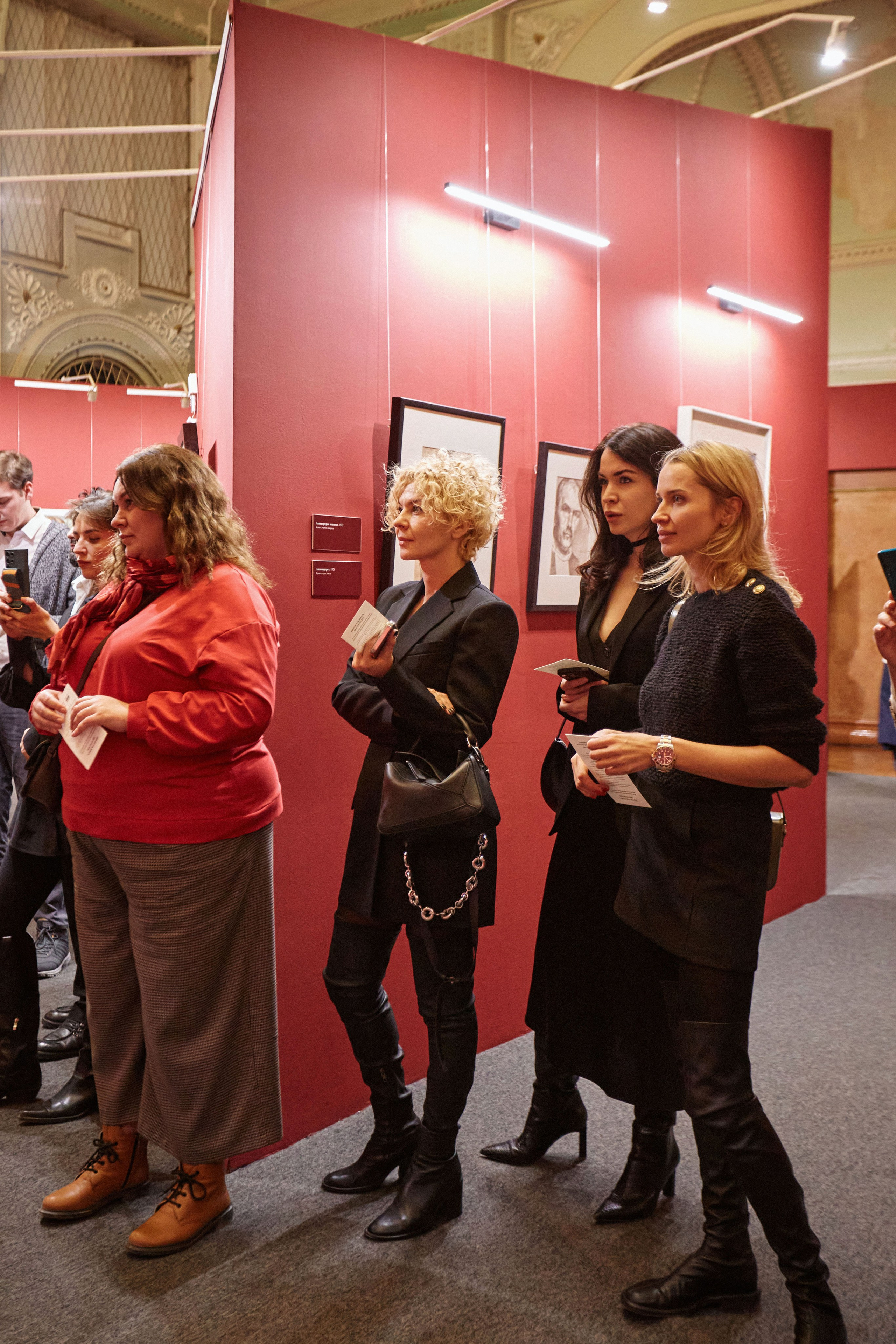 АРОМАТЫ АВАНГАРДА Закрытая презентация. DENISOV ART (фото, видео, дизайн) САМАРА