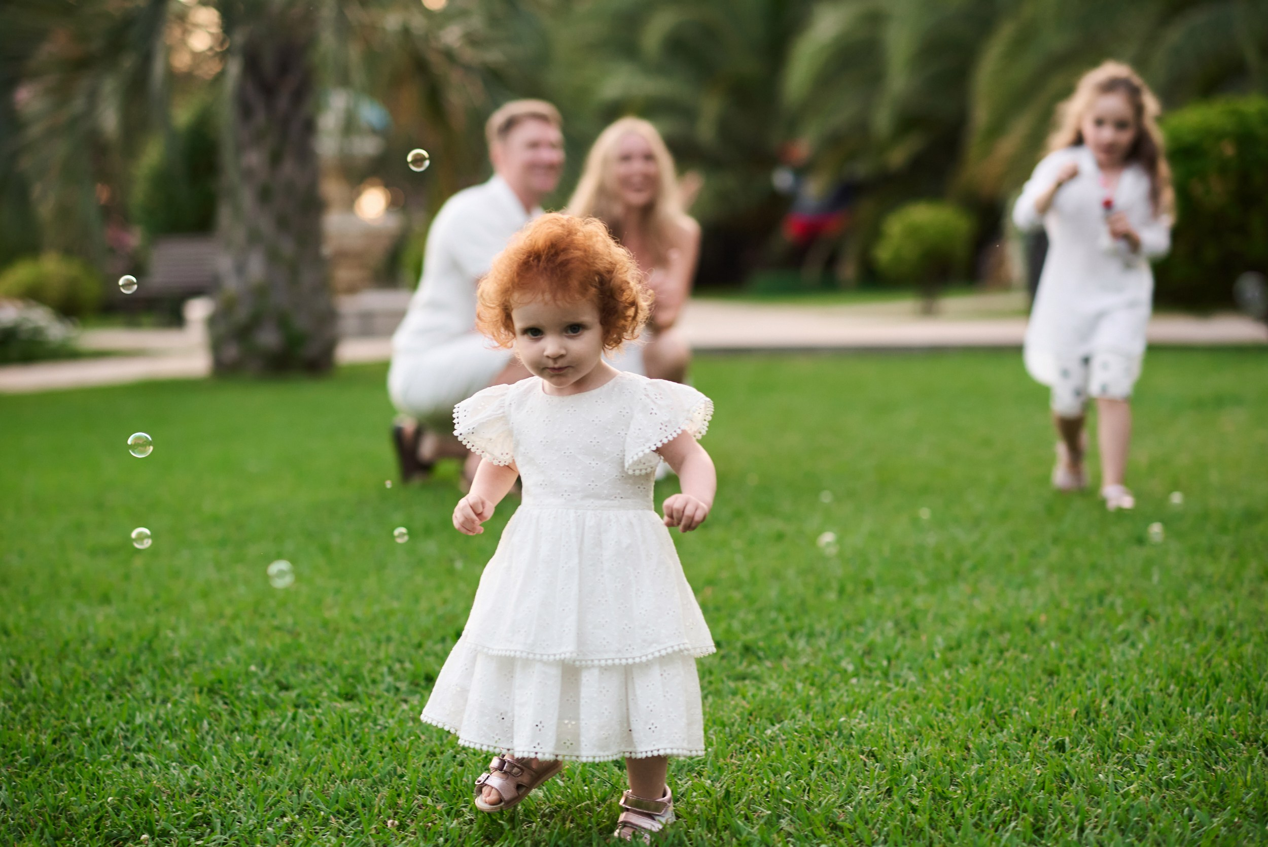 Семейные фотосессии в Сочи, Адлере, Сириусе, Красной поляне от профессионального фотографа. Фотограф для женщин и мужчин, контента для бизнеса в Сочи, Адлере, Красной поляне, Розе Хутор
