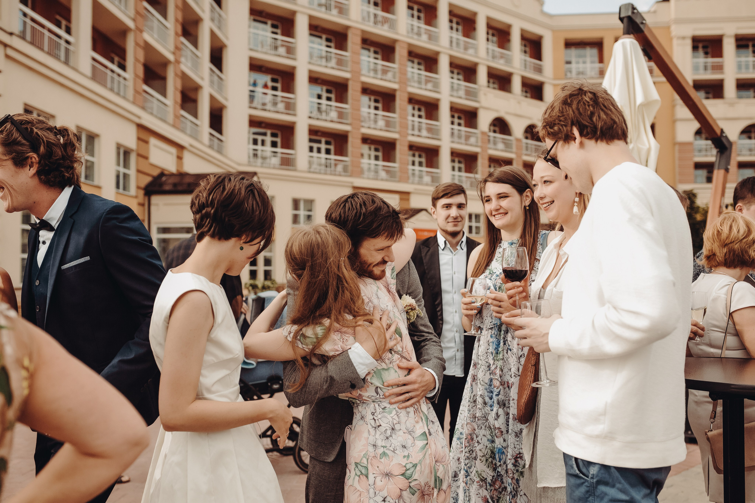 Надя и Йонас. Главная