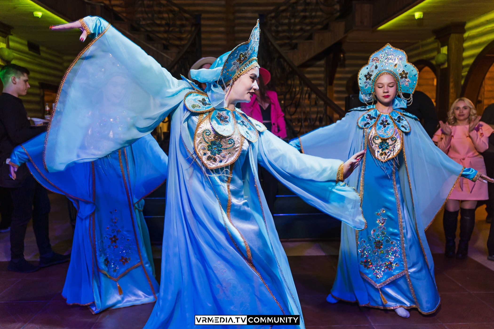 Международный женский день в кафе «У Петровича»