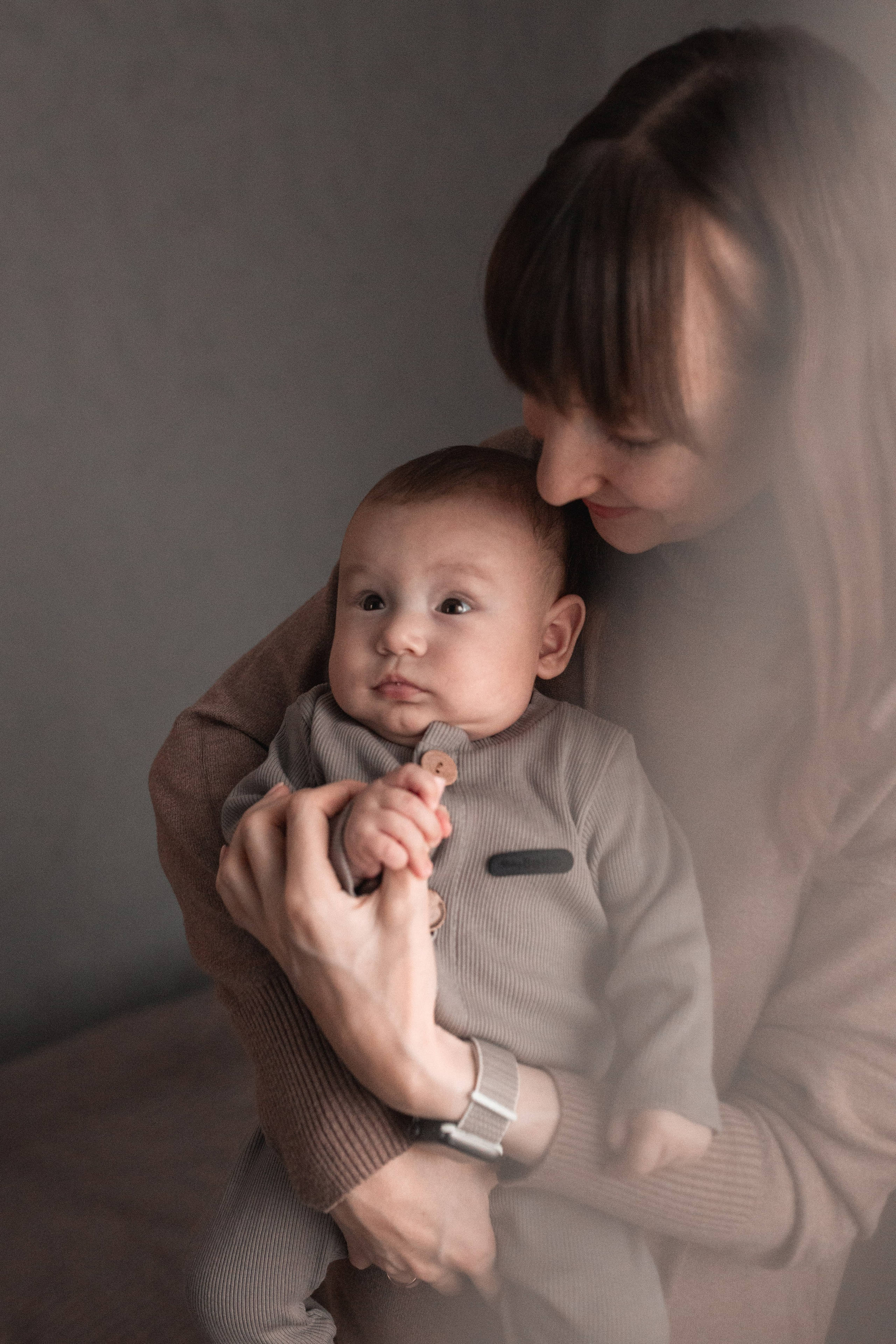 #фотографтольятти #фотографтлт #семейнаяфотосессия #домашняяфотосессиятольятти #мамытольятти #тлт #тольятти #фотоистория #семейныетрадиции #новогодняяфотосессиятольятти #фотограф