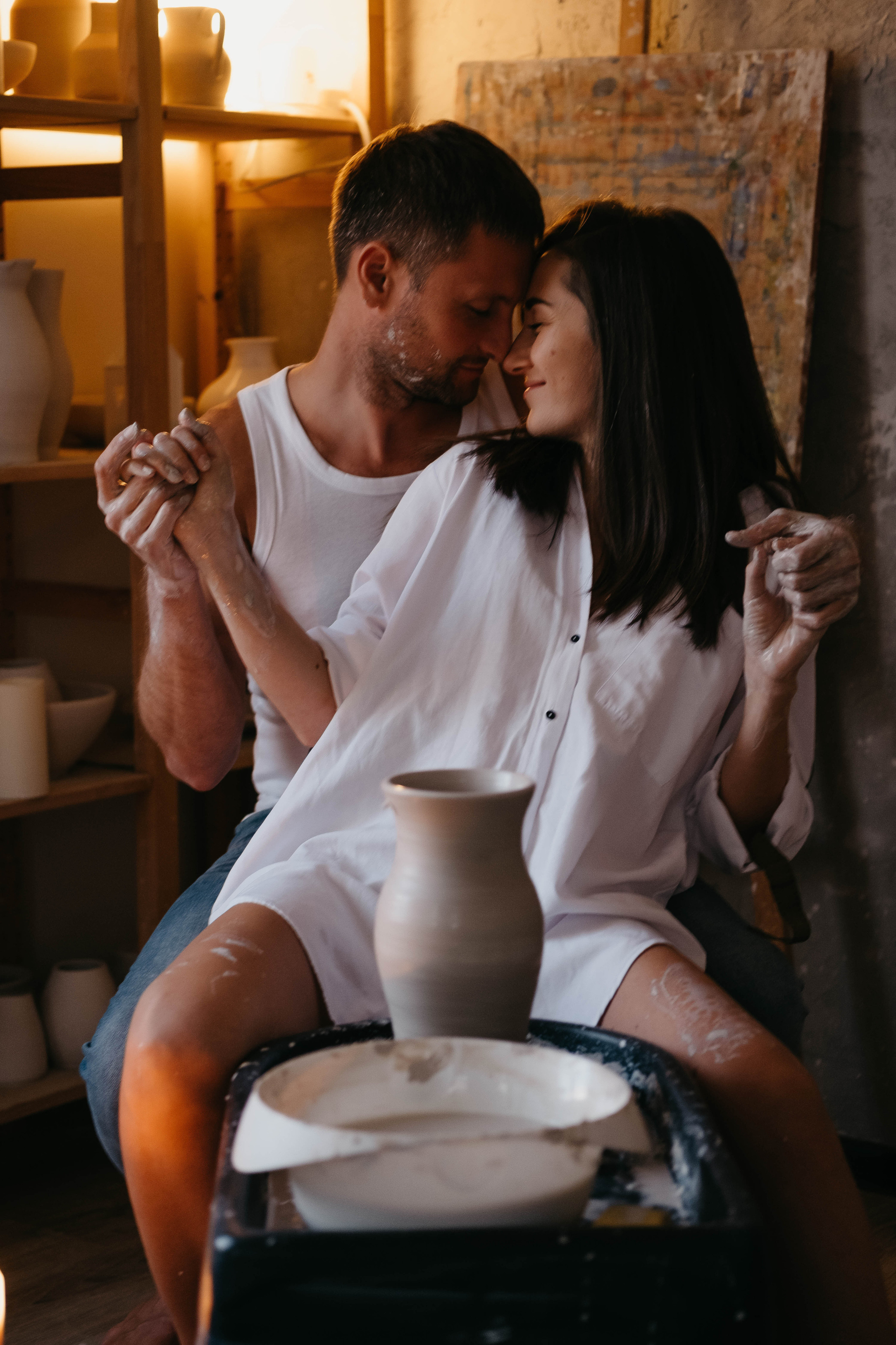 Любовь в гончарной. Фотограф Елизавета Миронова