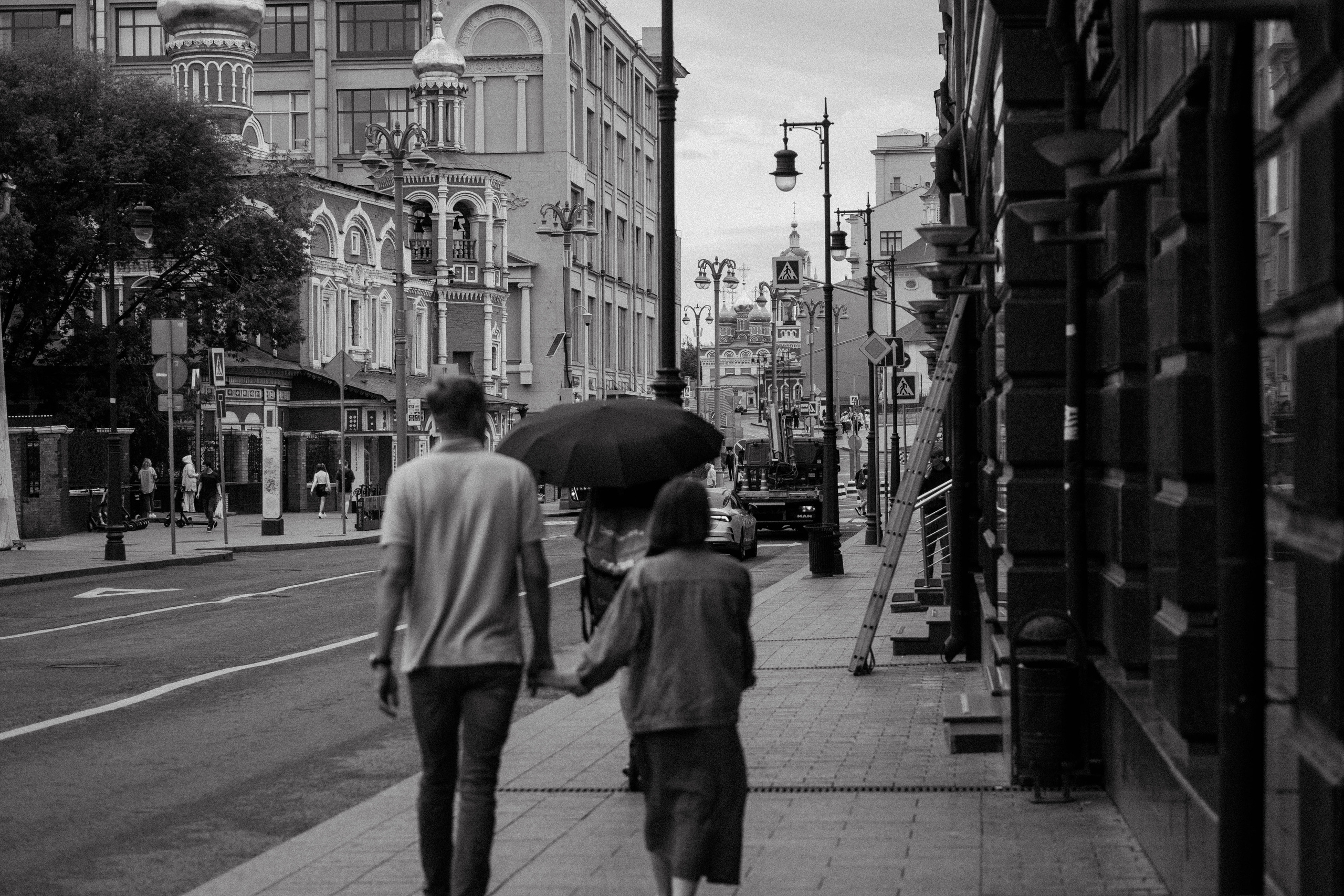 Улицы города ждали НАС…. Фотограф Елизавета Миронова