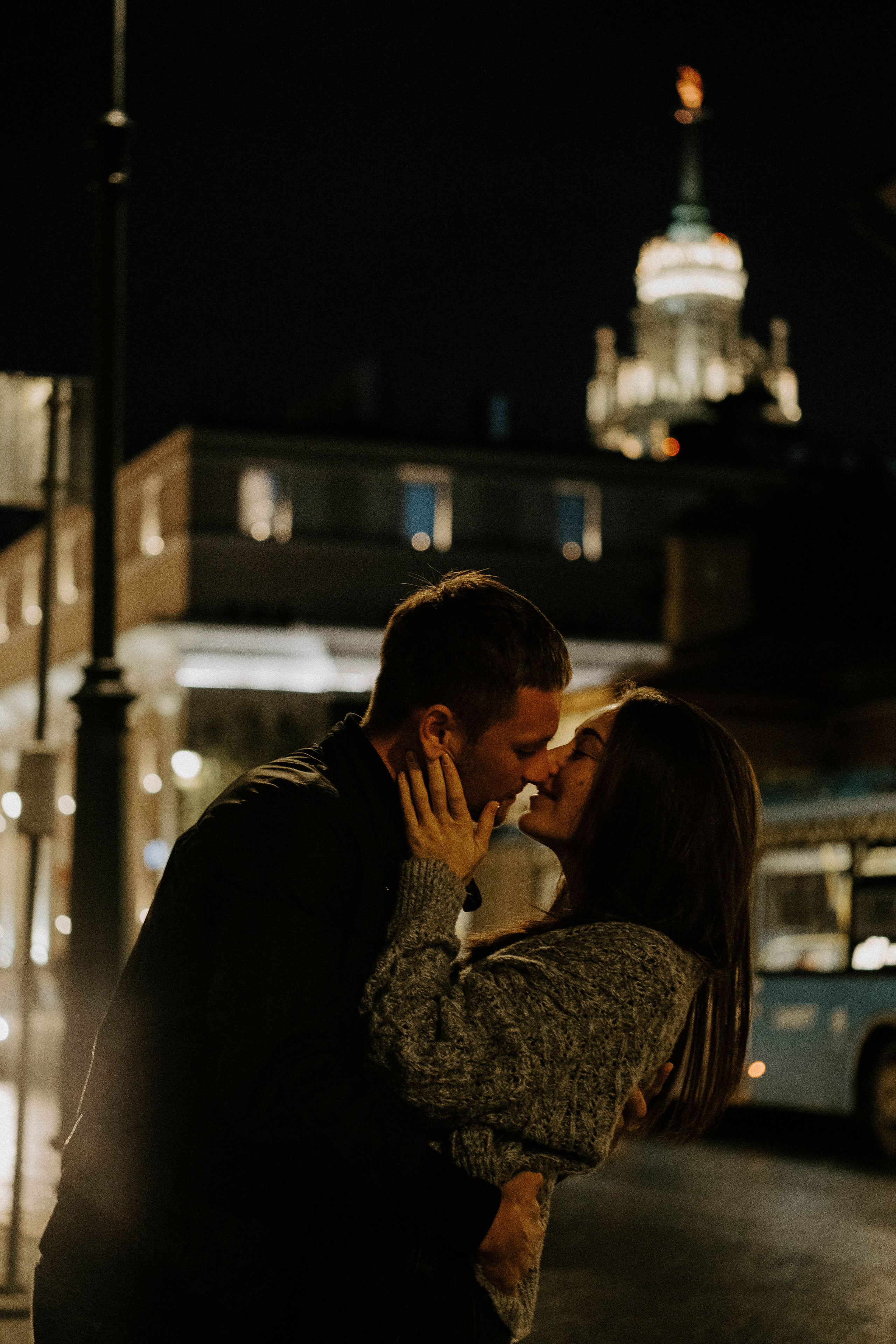 В огнях ночного города. Фотограф Елизавета Миронова