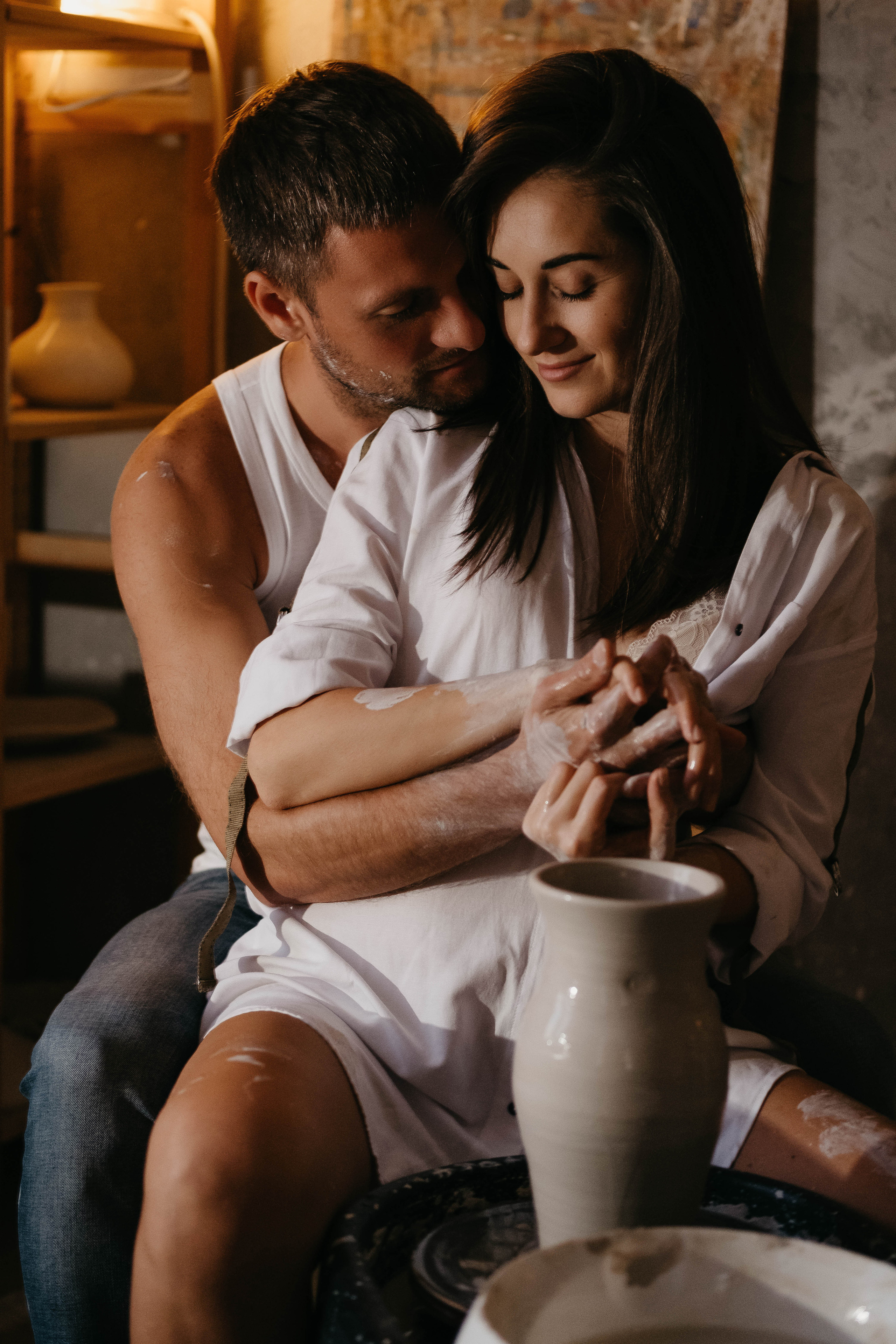 Любовь в гончарной. Фотограф Елизавета Миронова